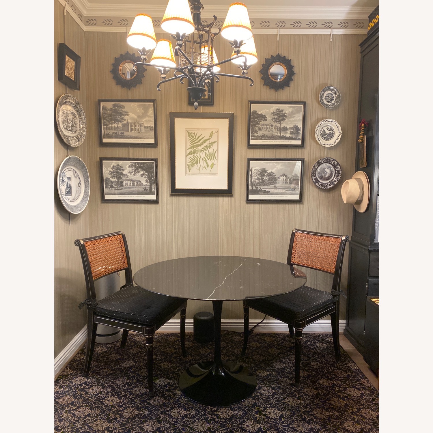 42” Knoll Black Marble Saarinen Table - image-5