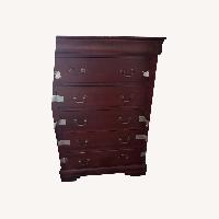 Mahogany 5 Drawer Dresser 