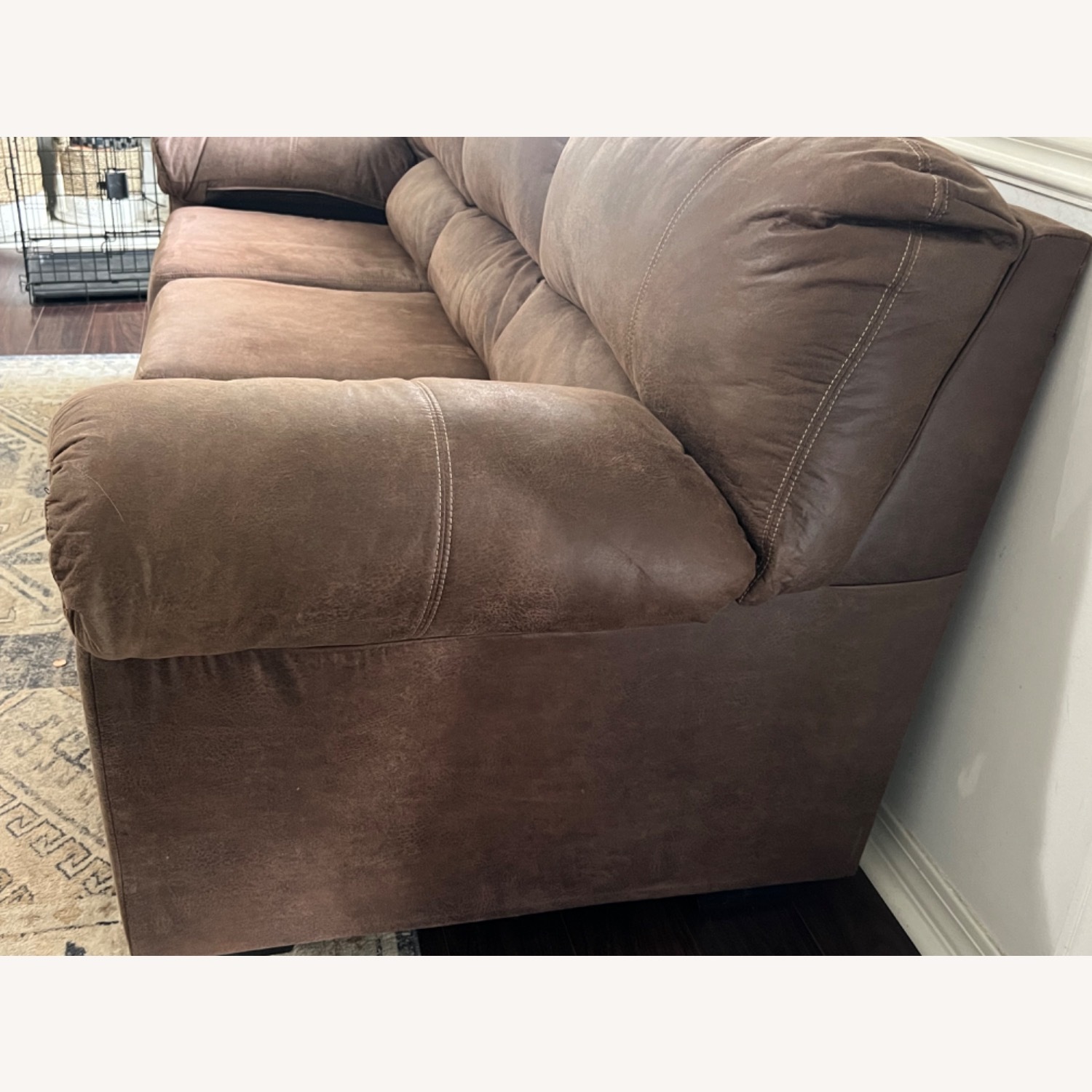 Bladen Sofa - image-2