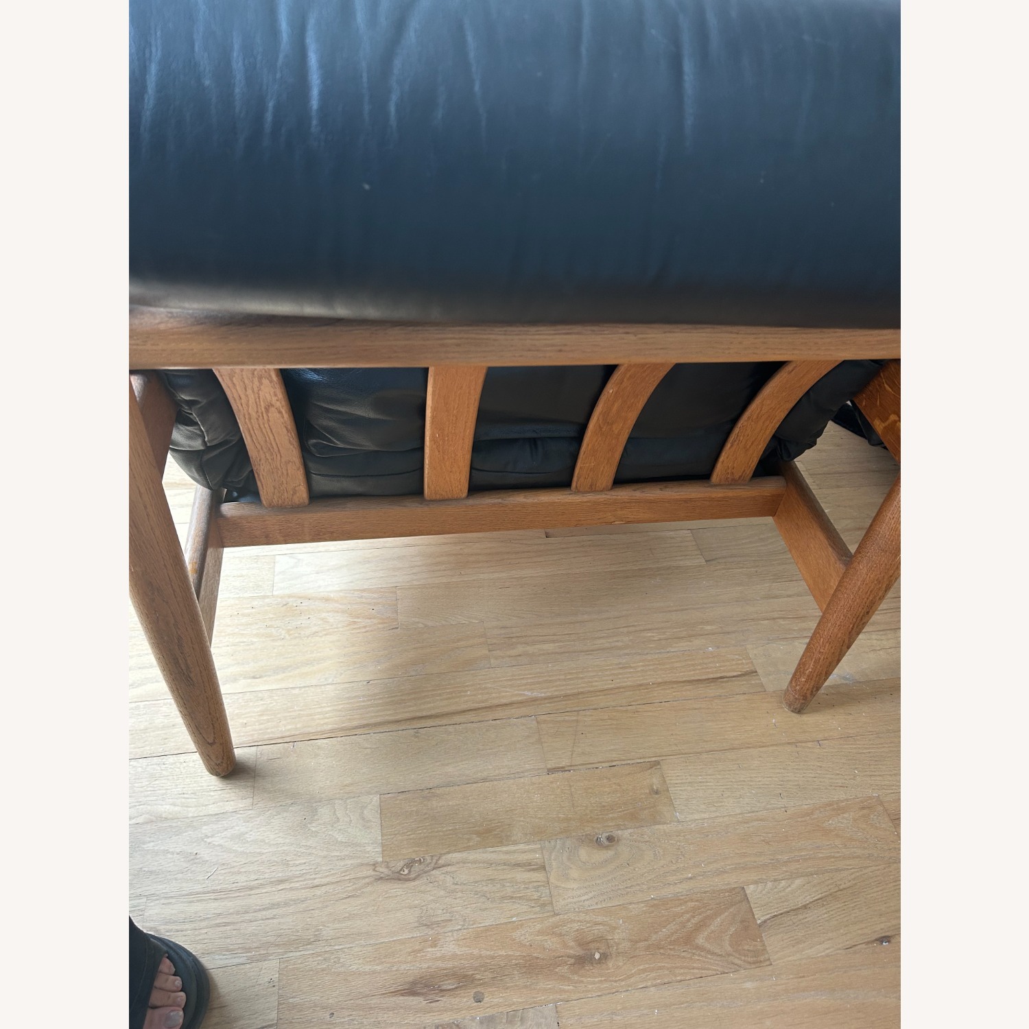 Vintage Mid-Century Modern Leather Lounge Chair - image-4