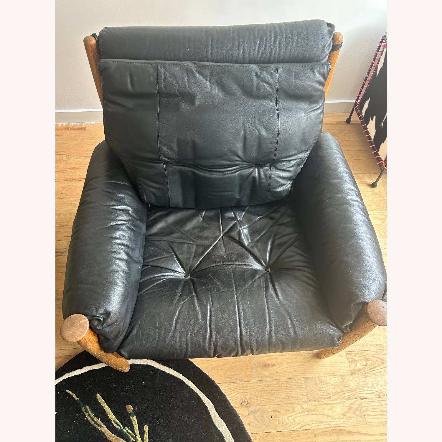 Vintage Mid-Century Modern Leather Lounge Chair - image-1