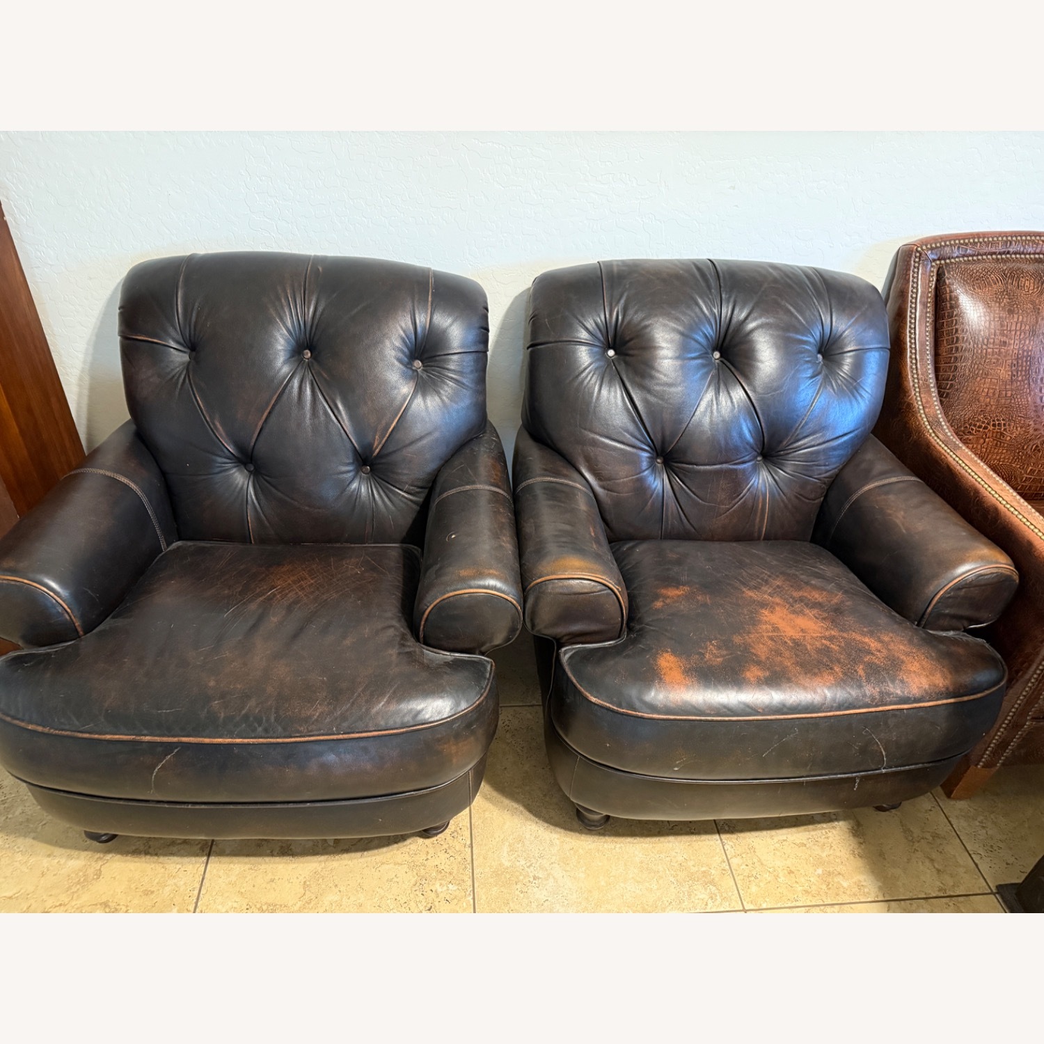 Oversized Chairs - image-1