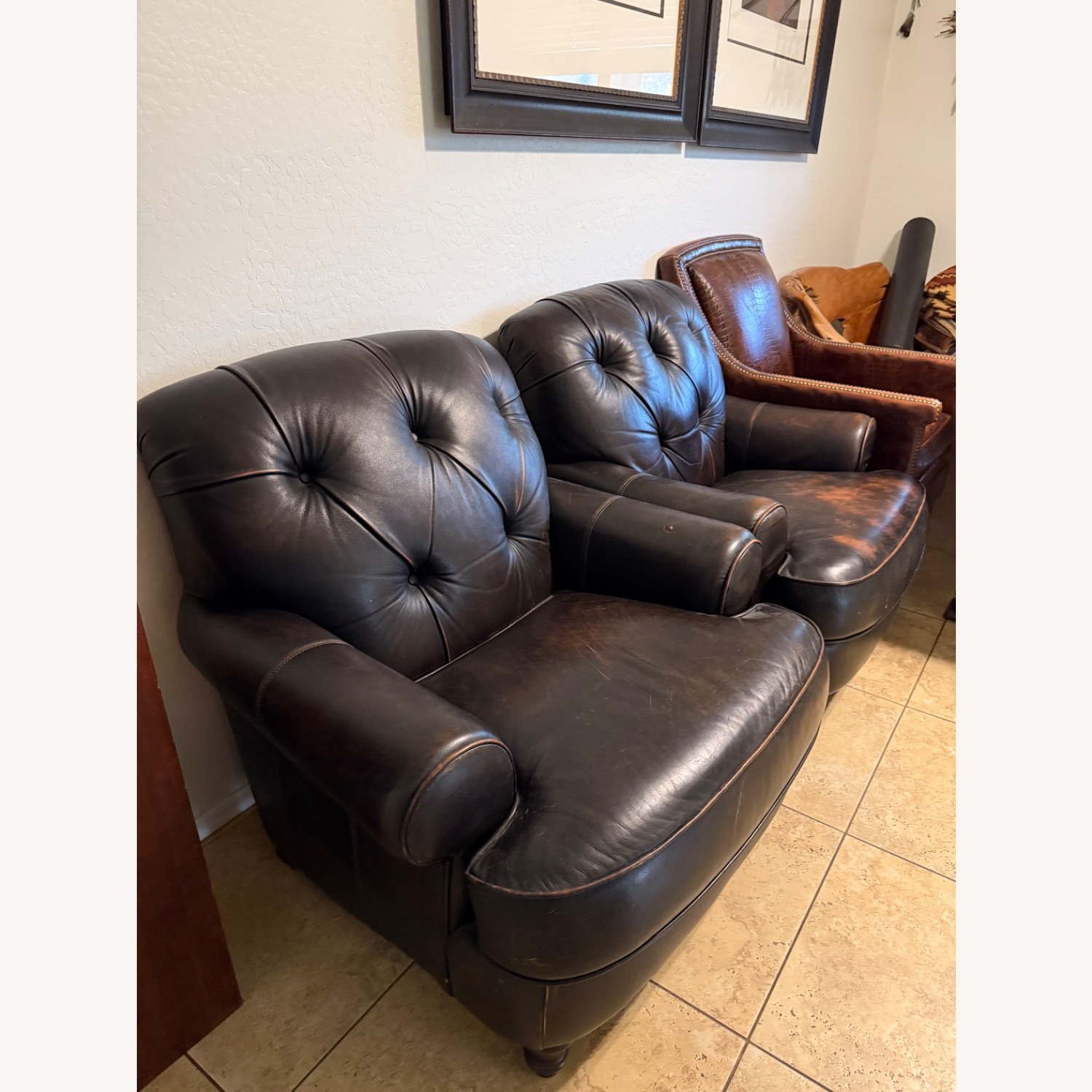 Oversized Chairs - image-2