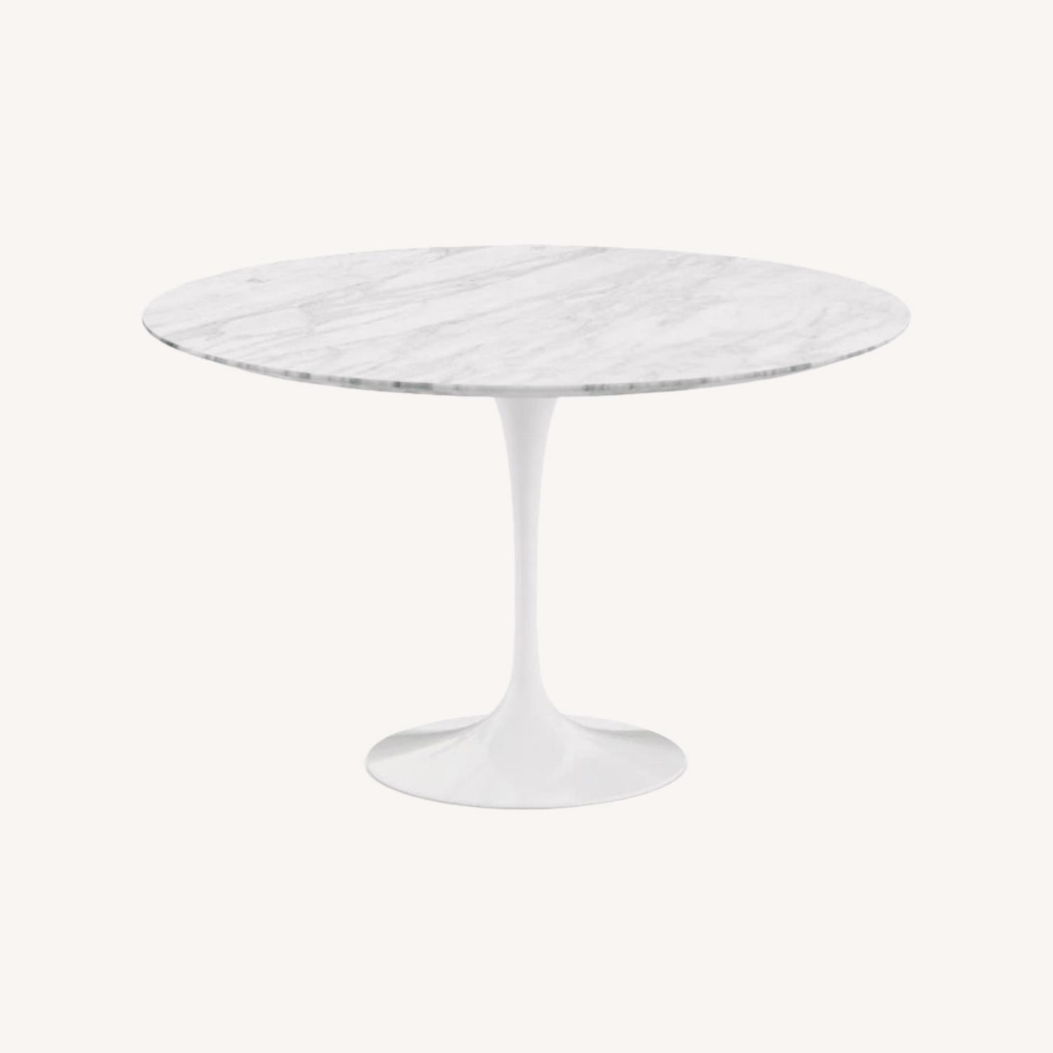 Knoll 47” Saaeronin Tulip Carerra - image-0