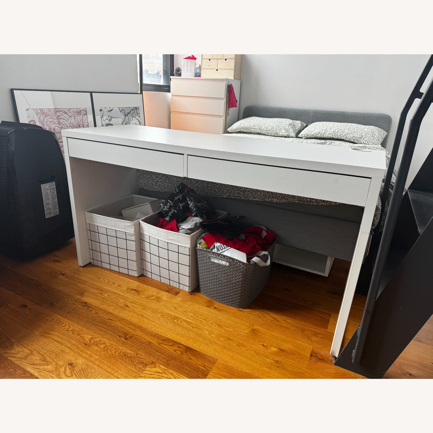 IKEA MICKE Office Desk White - image-2
