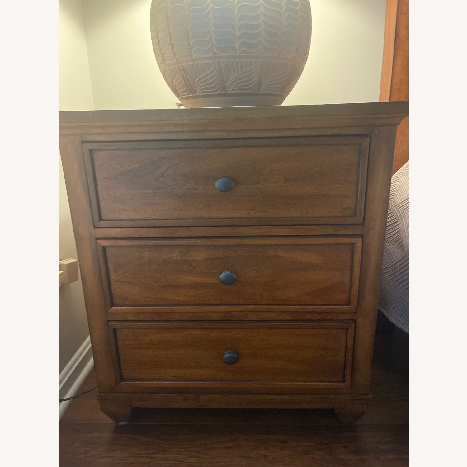 Ethan Allen End Table - image-3