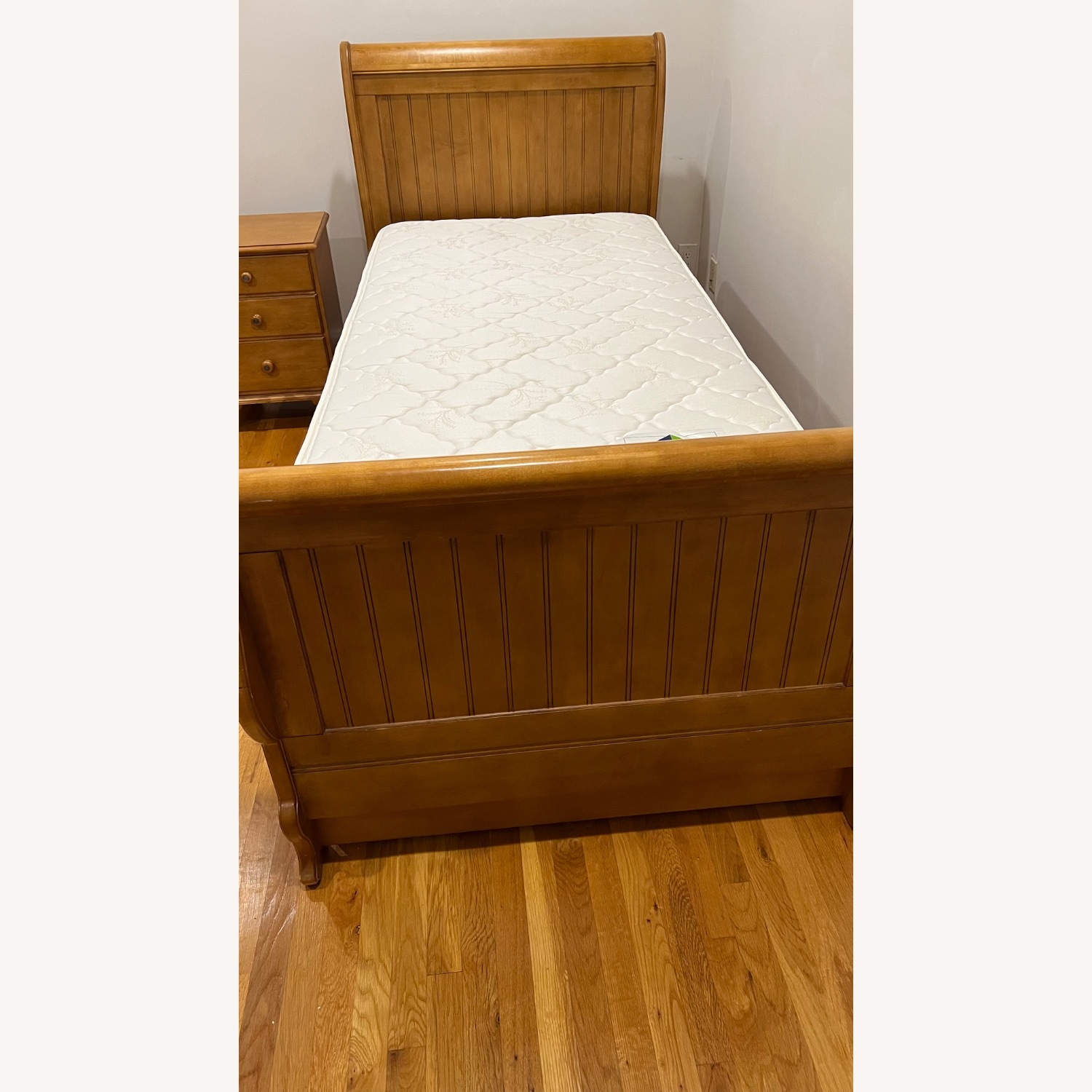 Ethan Allen Bed with Trundle - image-3