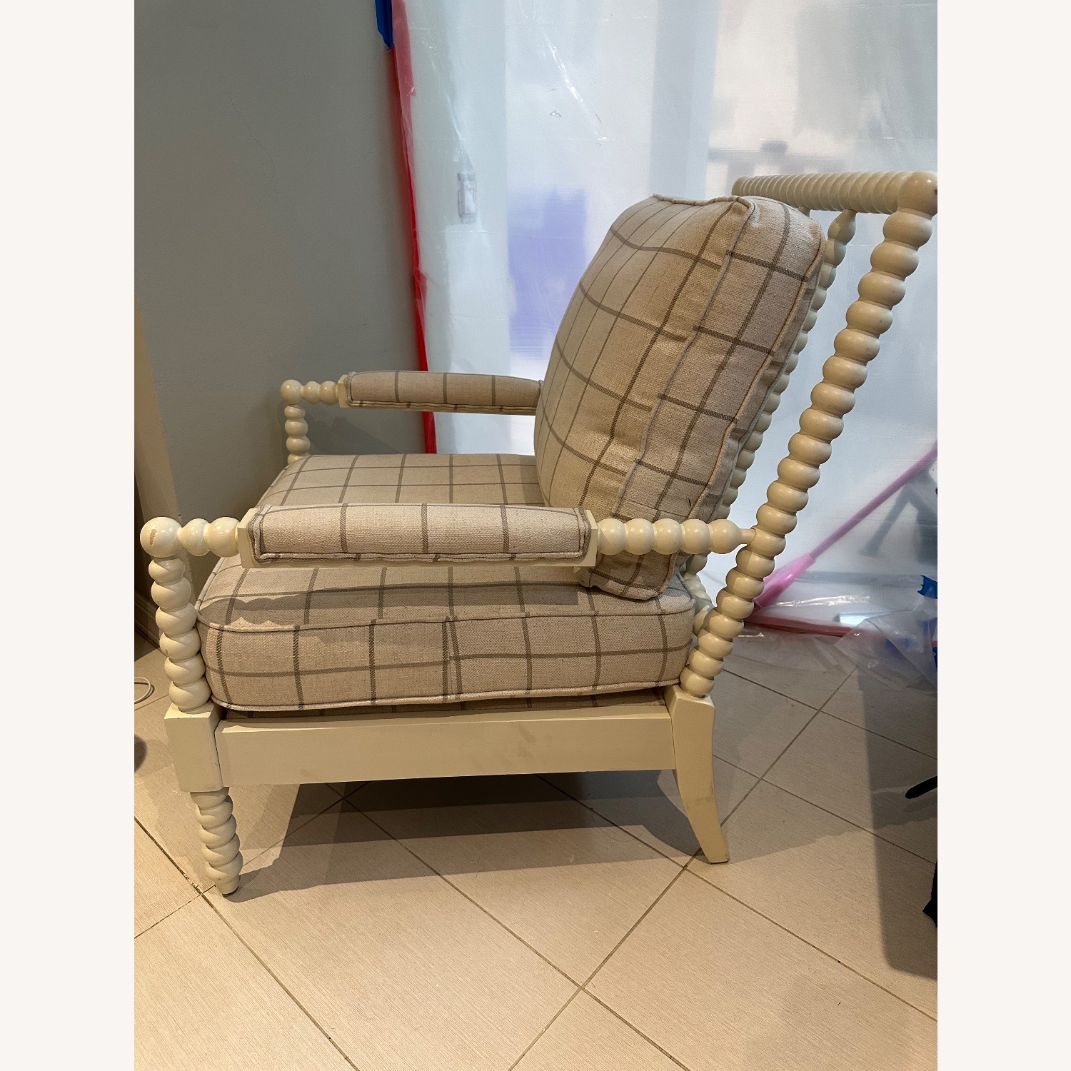 Klaussner Bobbin Spindle Accent Chair - image-2