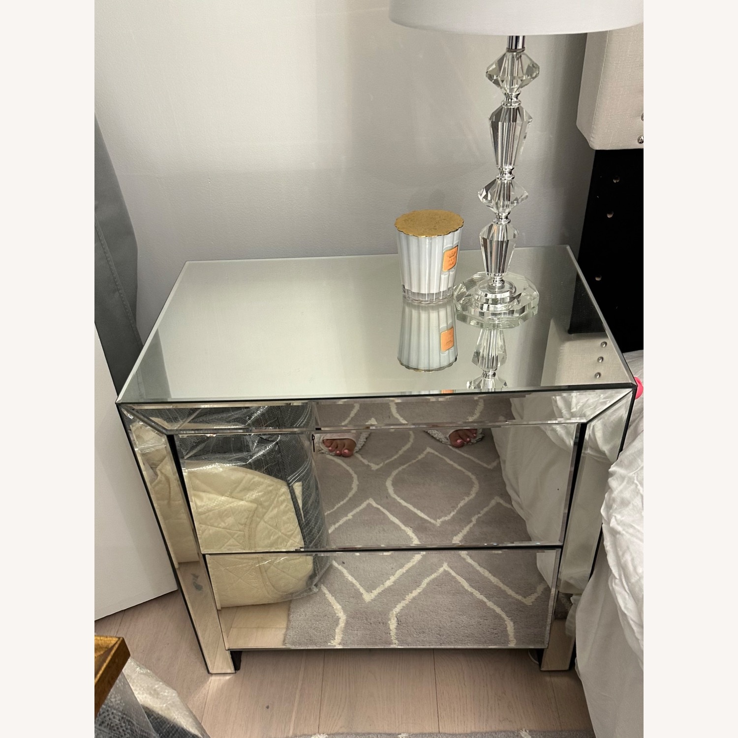 Modani Valentino Side Table - image-2