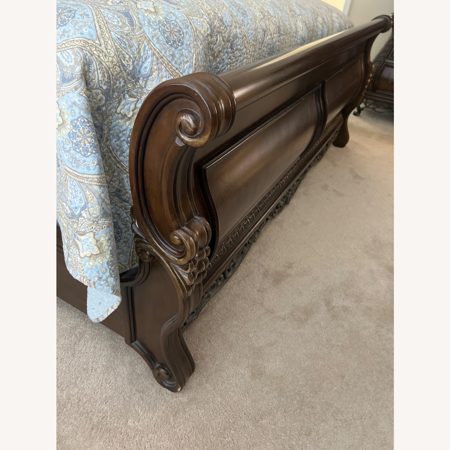 King Size Bed - image-3