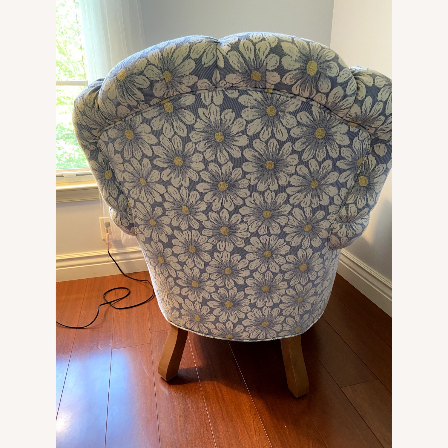 Ethan Allen Occasional Chair With Ottoman - image-3