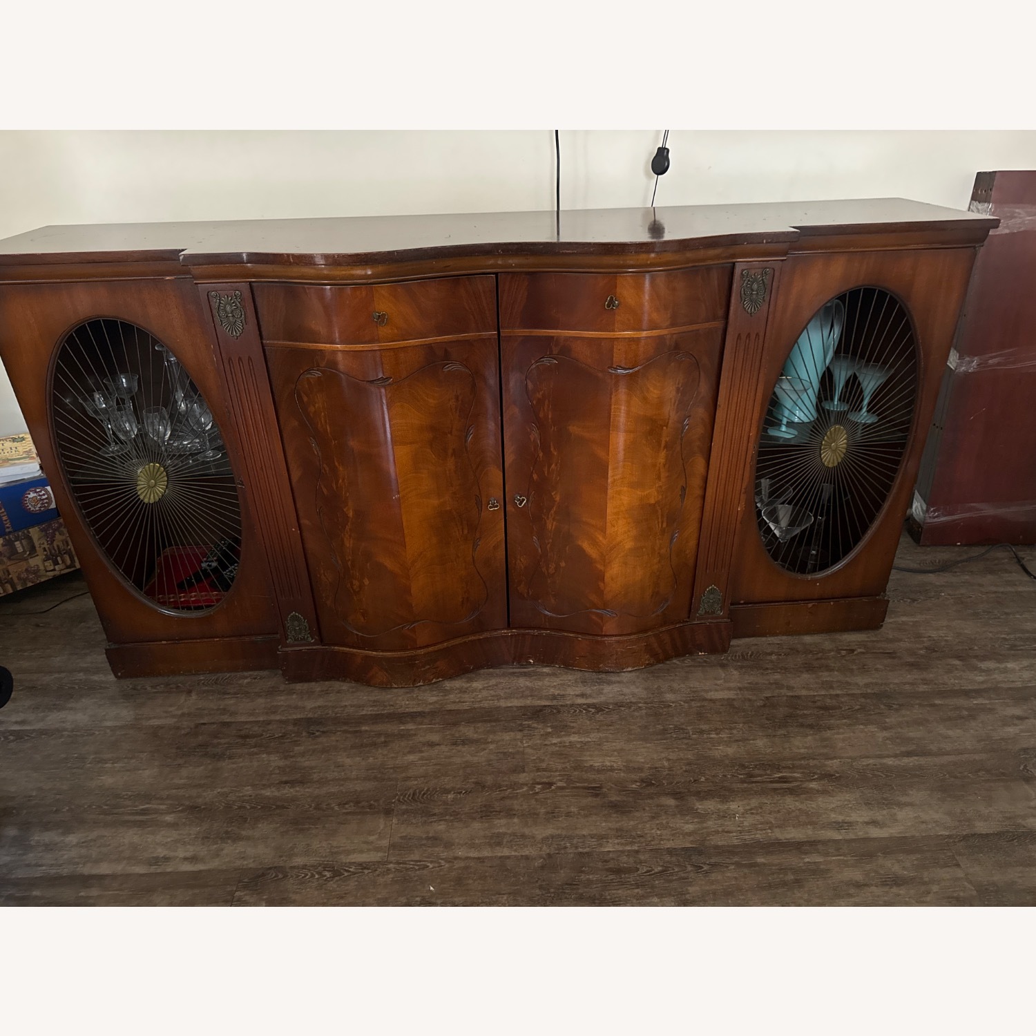 Vintage Bar - image-3