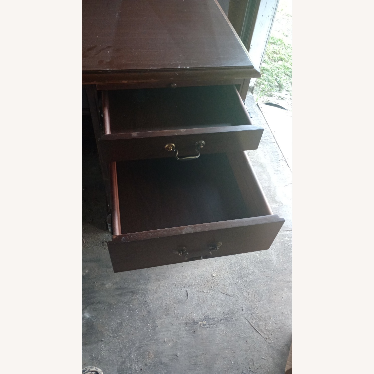 Presidential Style Desk - image-7