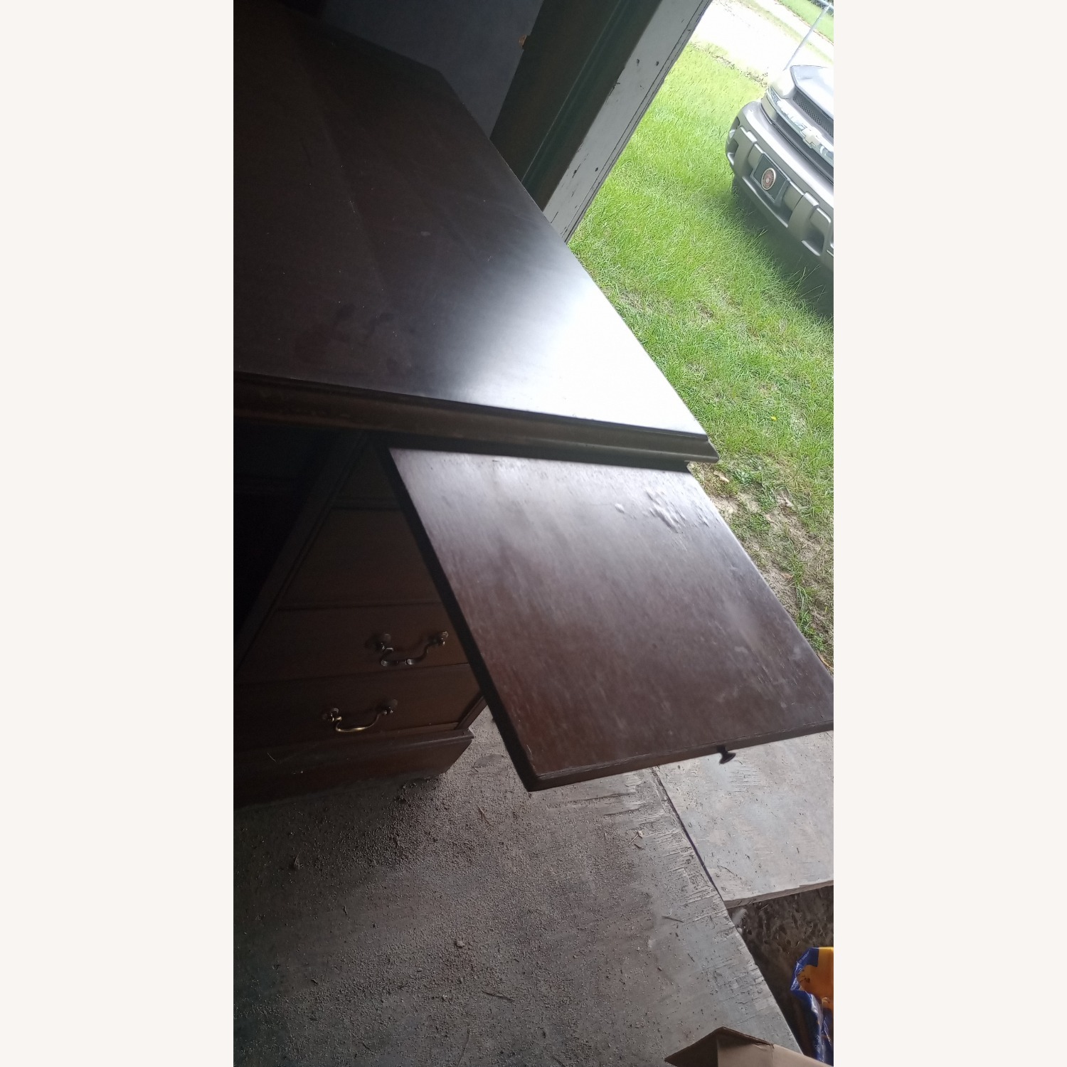 Presidential Style Desk - image-8