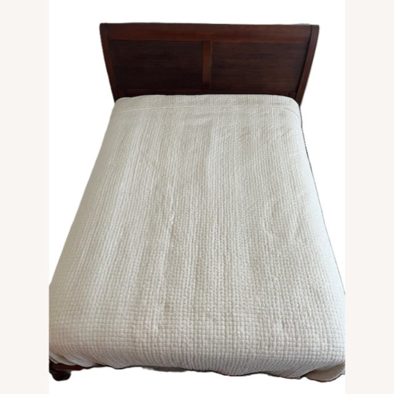 Ethan Allen British Classic Island Queen Size Bed - image-8