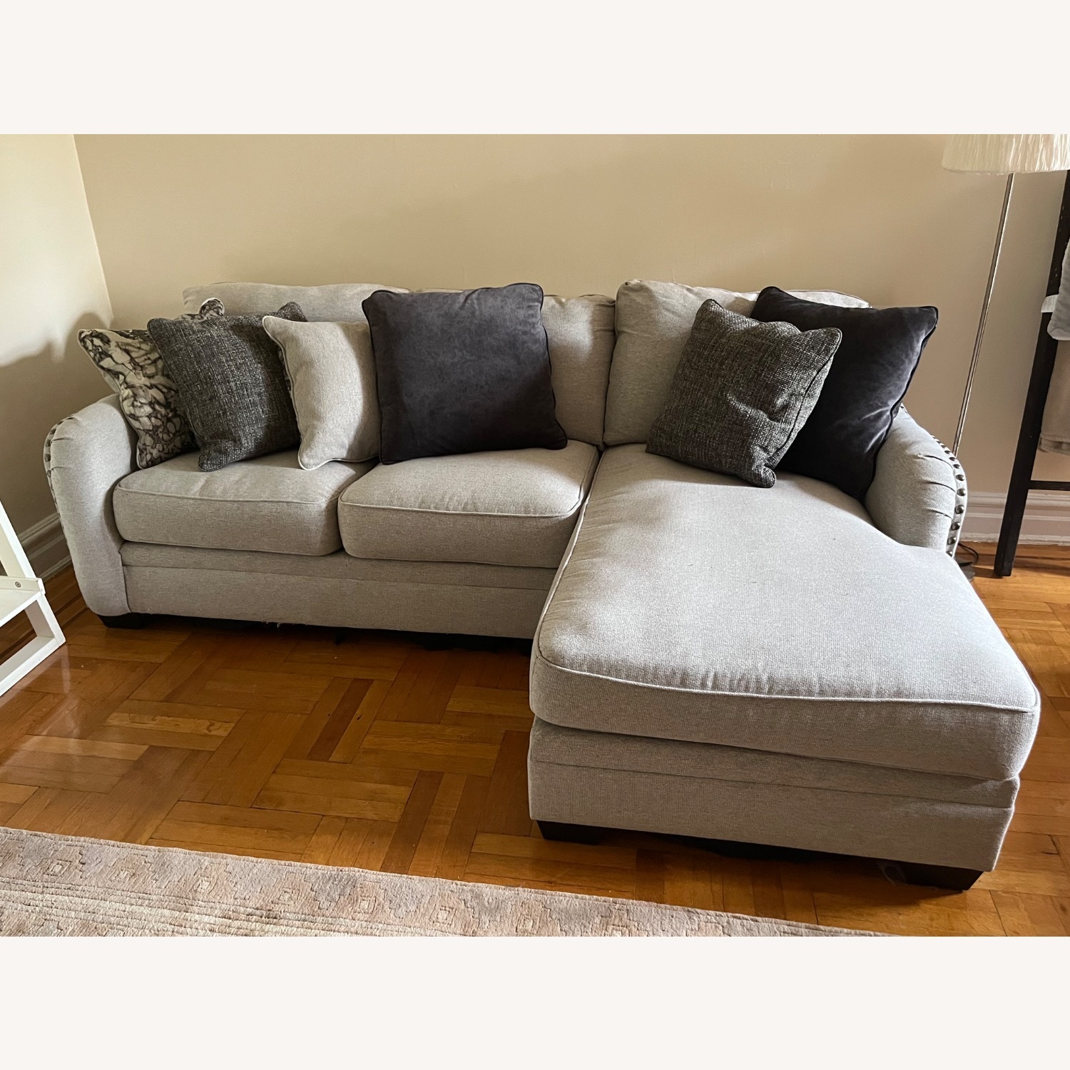 Ashley Gray 2pc Sectional - image-1