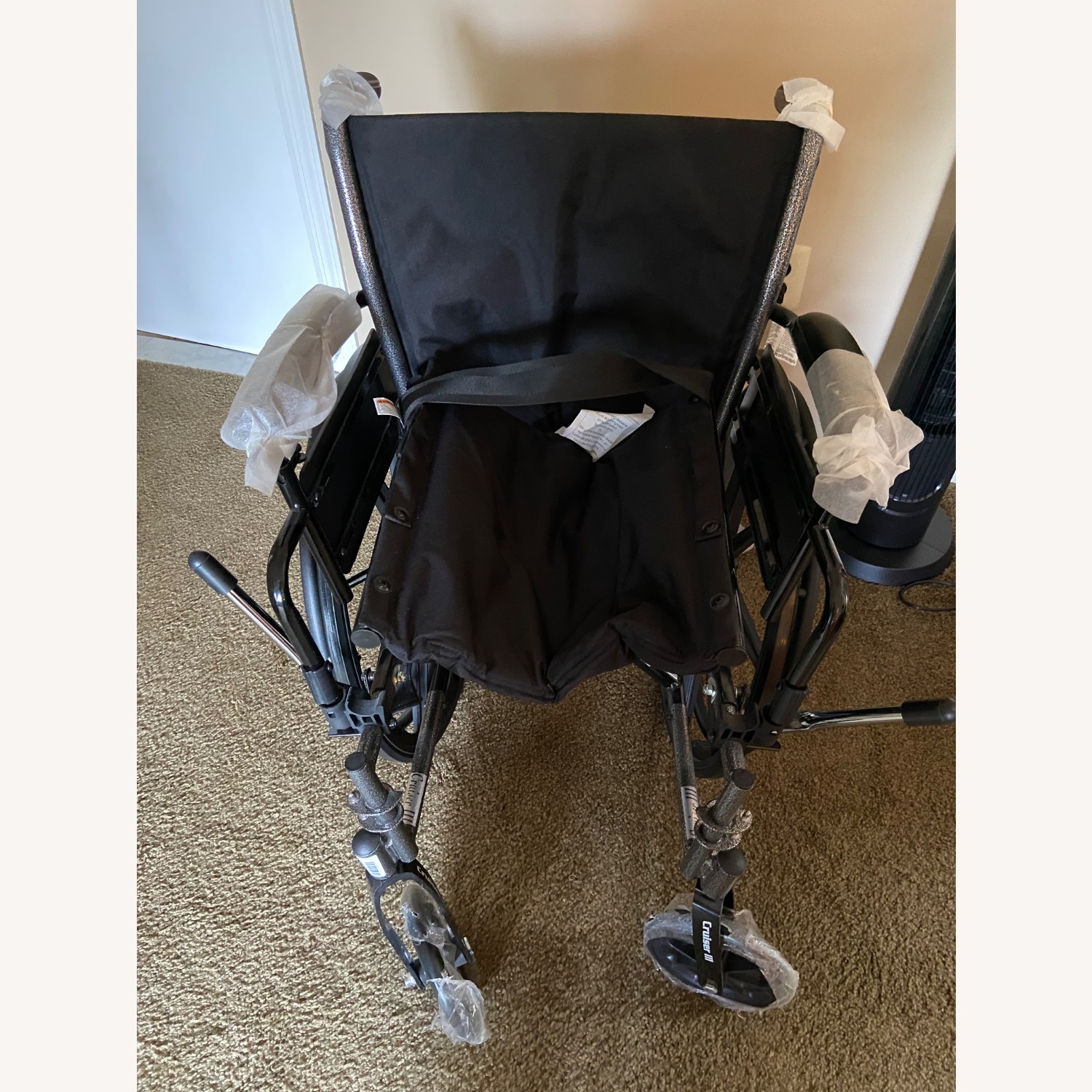 Lightweight Folding Wheel Chair - image-5