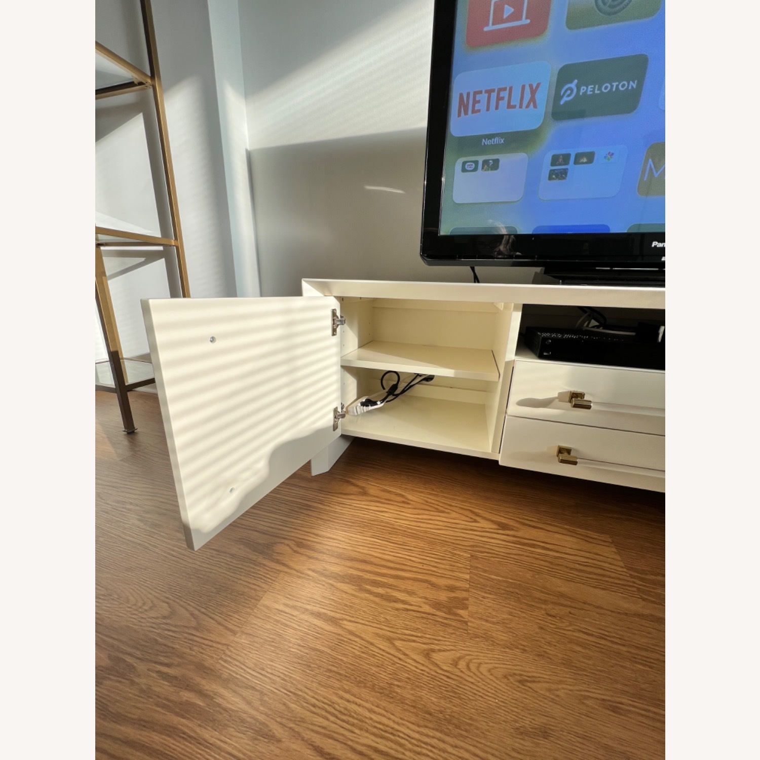 Anthropologie Merriton Media Storage - image-10