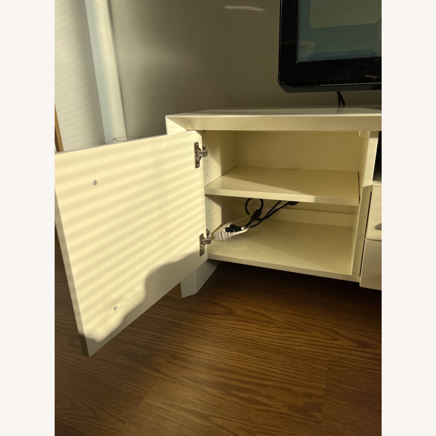 Anthropologie Merriton Media Storage - image-13