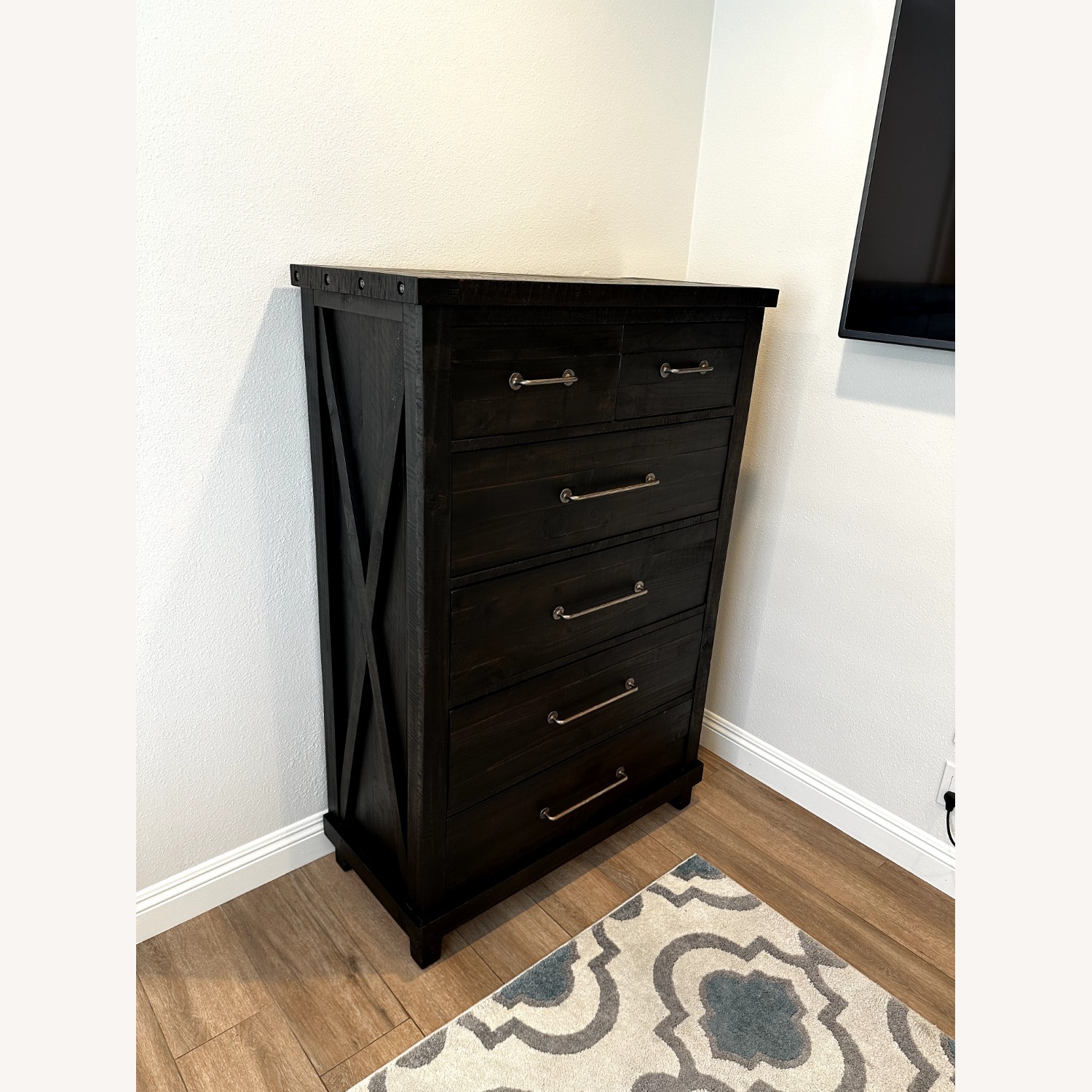 Rustic Jaxon Pine Chest of Drawers - image-4