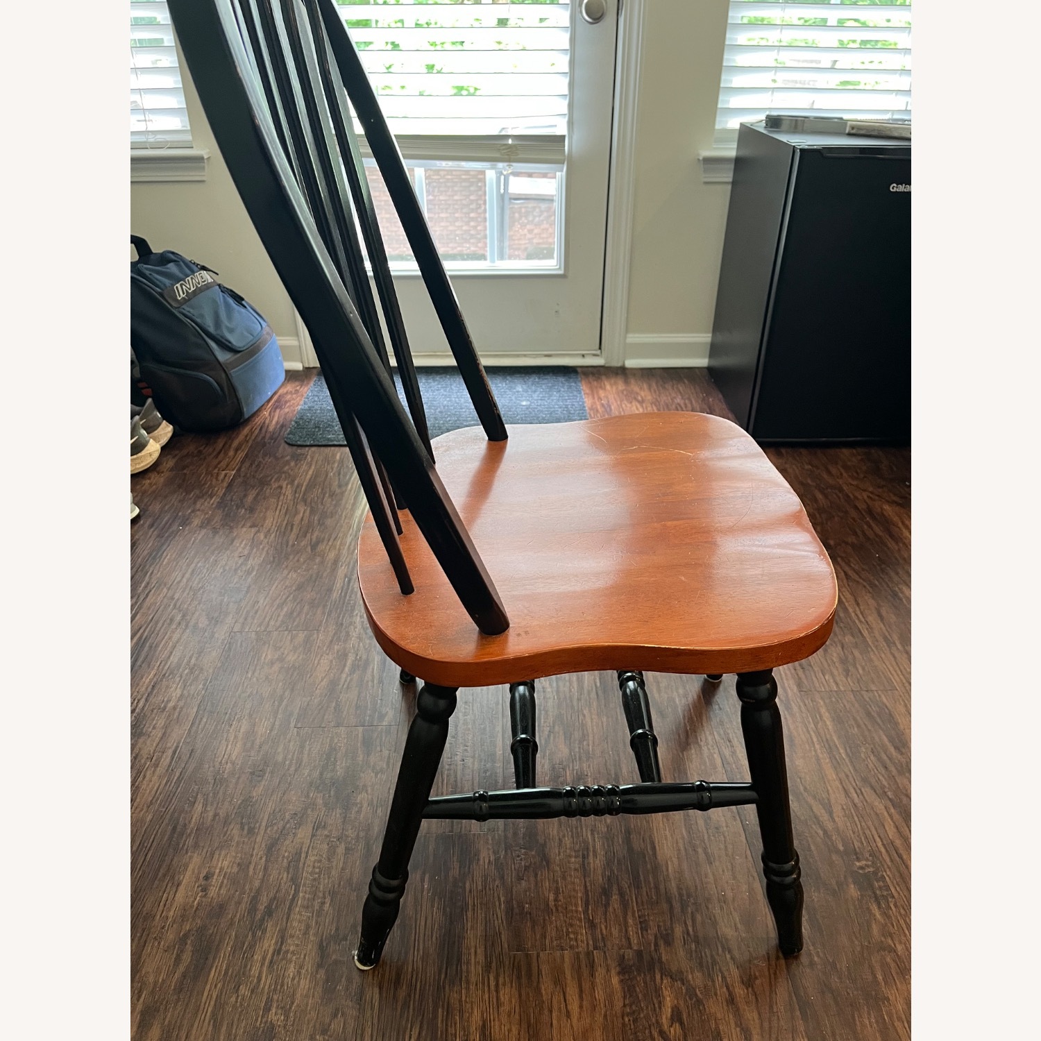 Round Wooden Kitchen Table W 4 Chairs - image-4