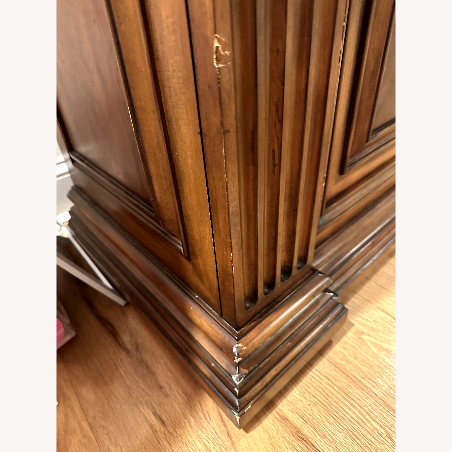 Ethan Allen Walnut Inlaid Marquetry Sideboard - image-2