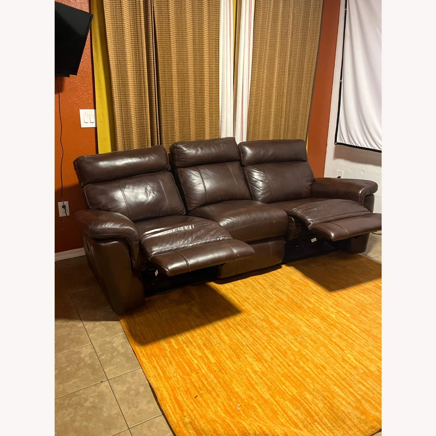 Reclining ManCave Couch-Seats 3 - image-4
