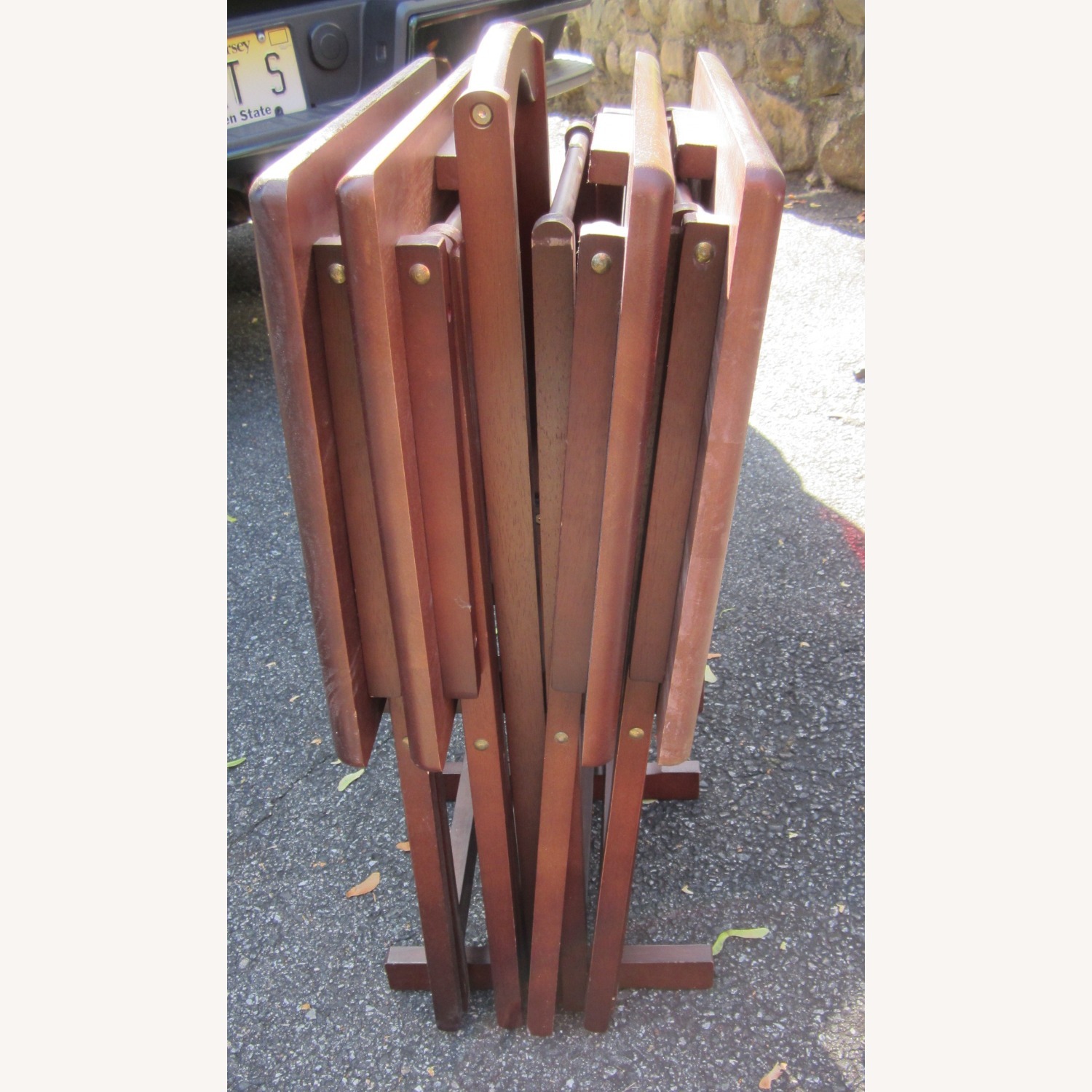 4 TV Dinner Folding Tables With Stand - image-1