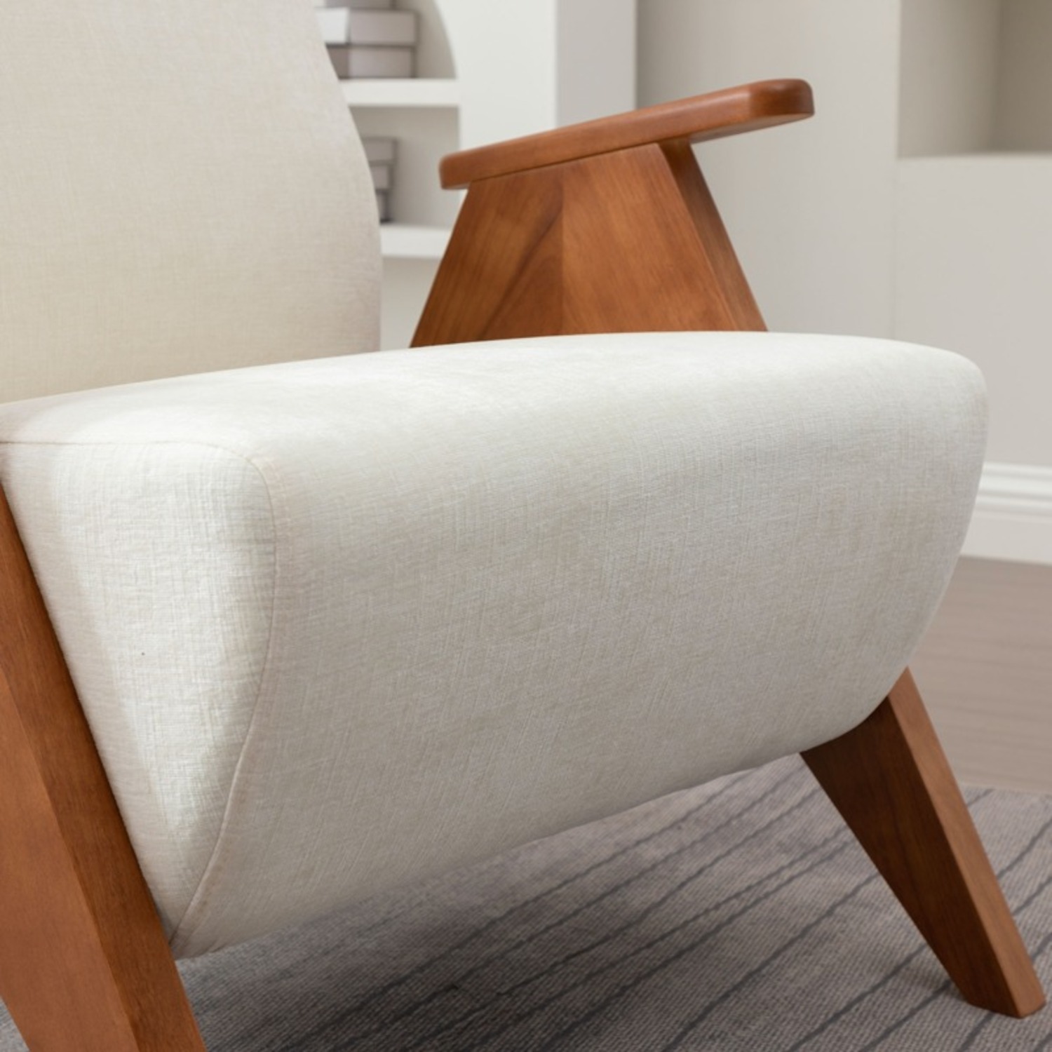 Kyajah Modern Armchairs with Solid Wood Legs - image-4