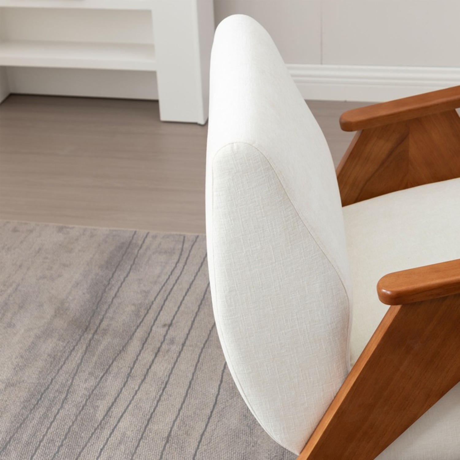 Kyajah Modern Armchairs with Solid Wood Legs - image-3