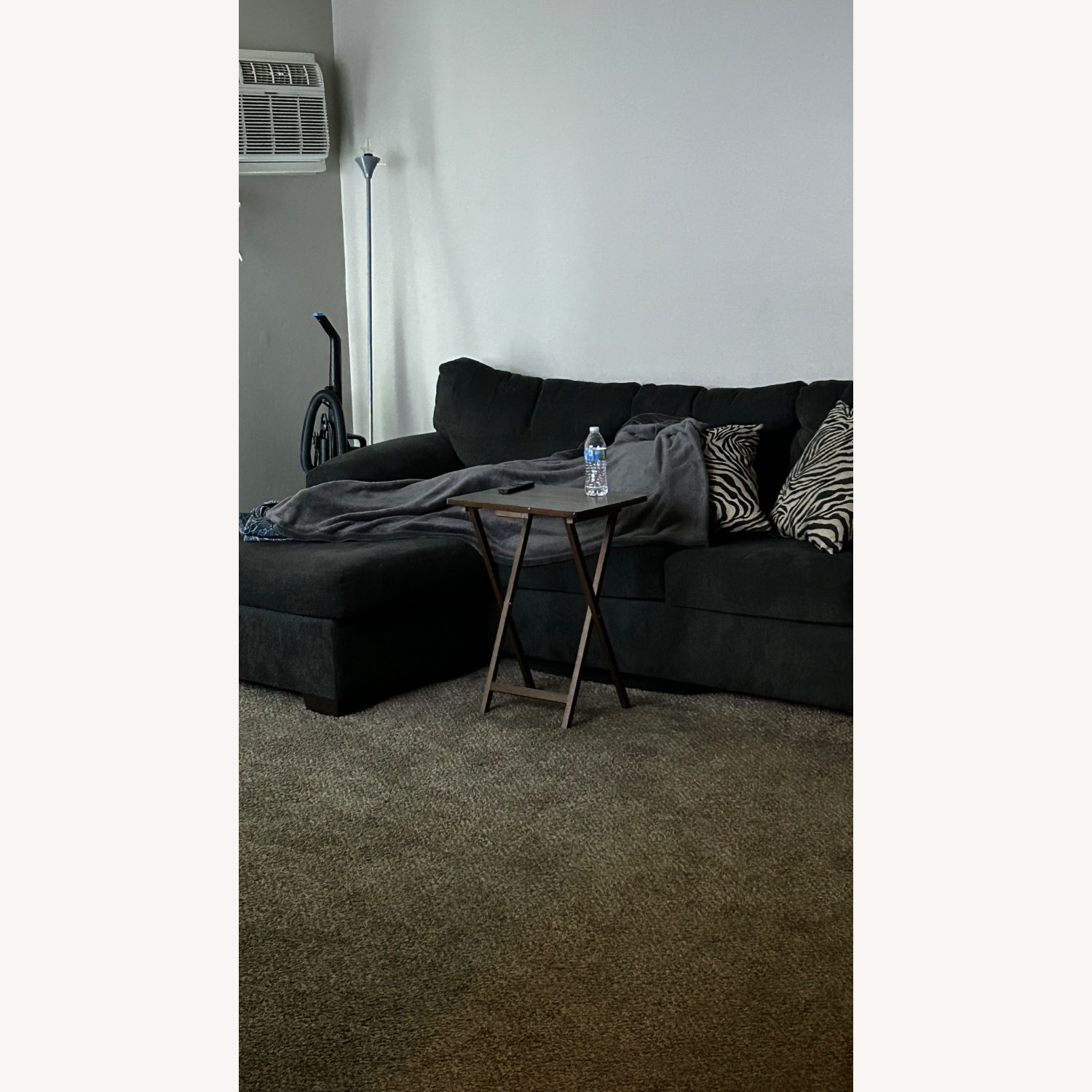 Sofa Chaise - image-3