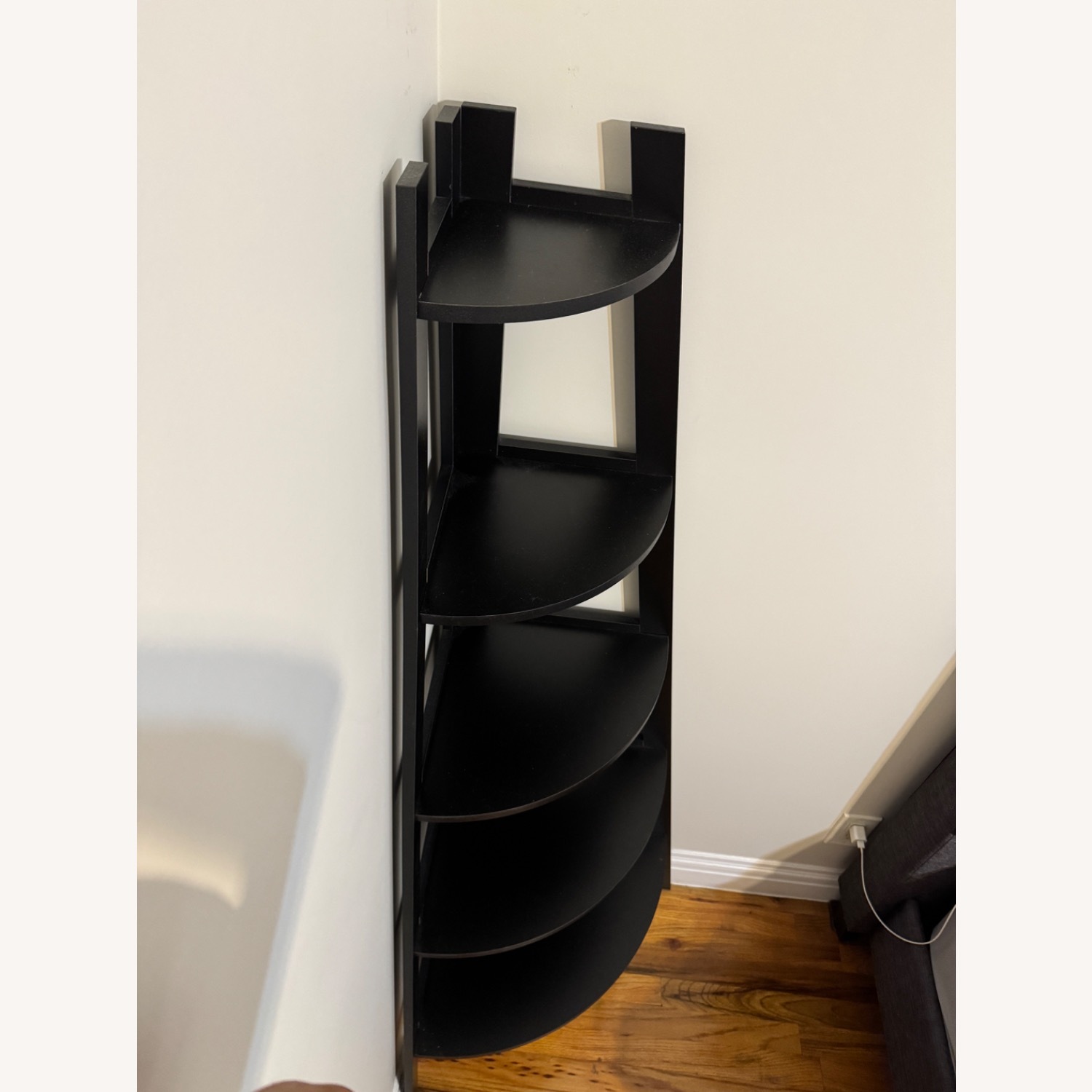 Tisha Corner Five-Tier Ladder Bookcase - image-4