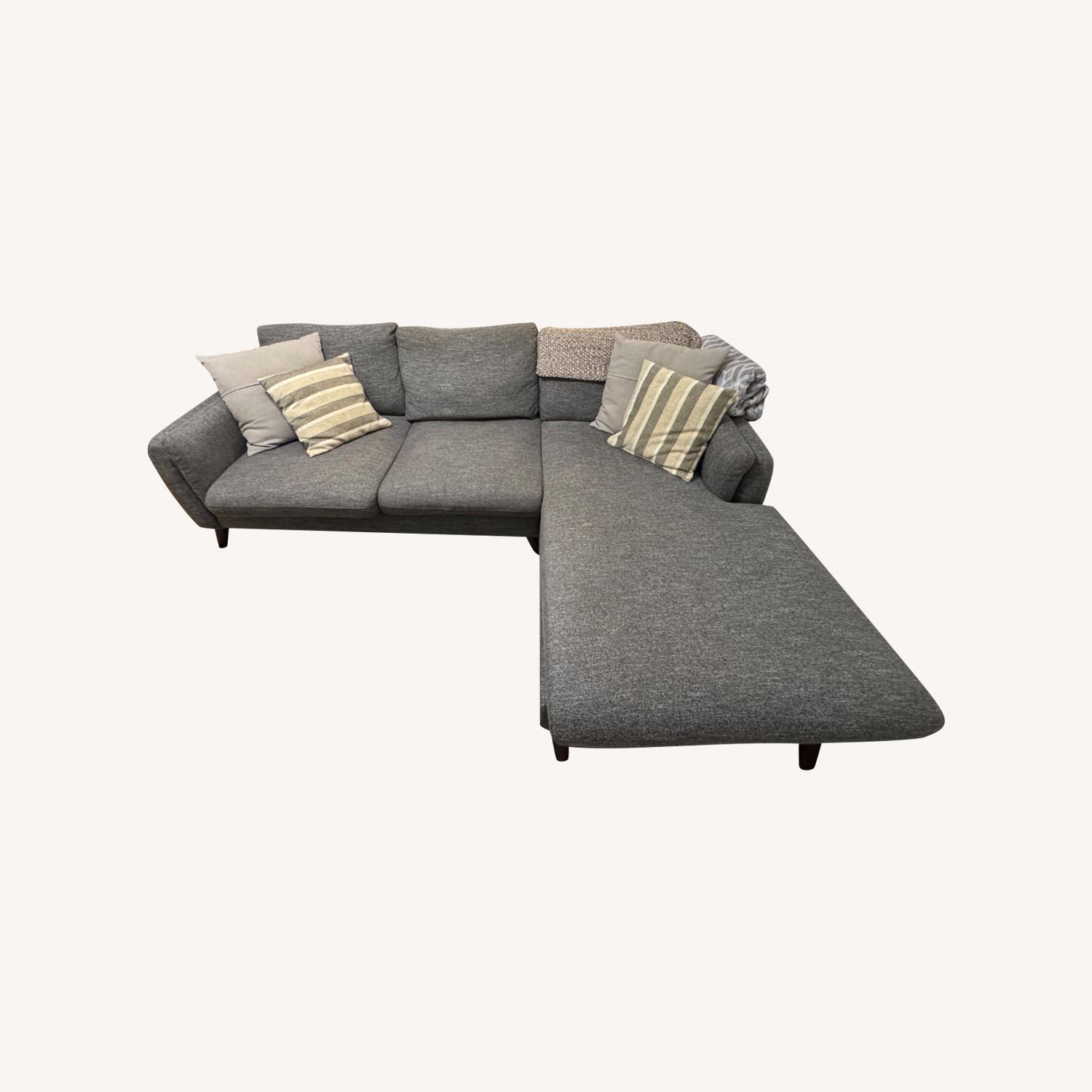 Nemec 93" Wide Right Hand Facing Sofa & Chaise - image-0