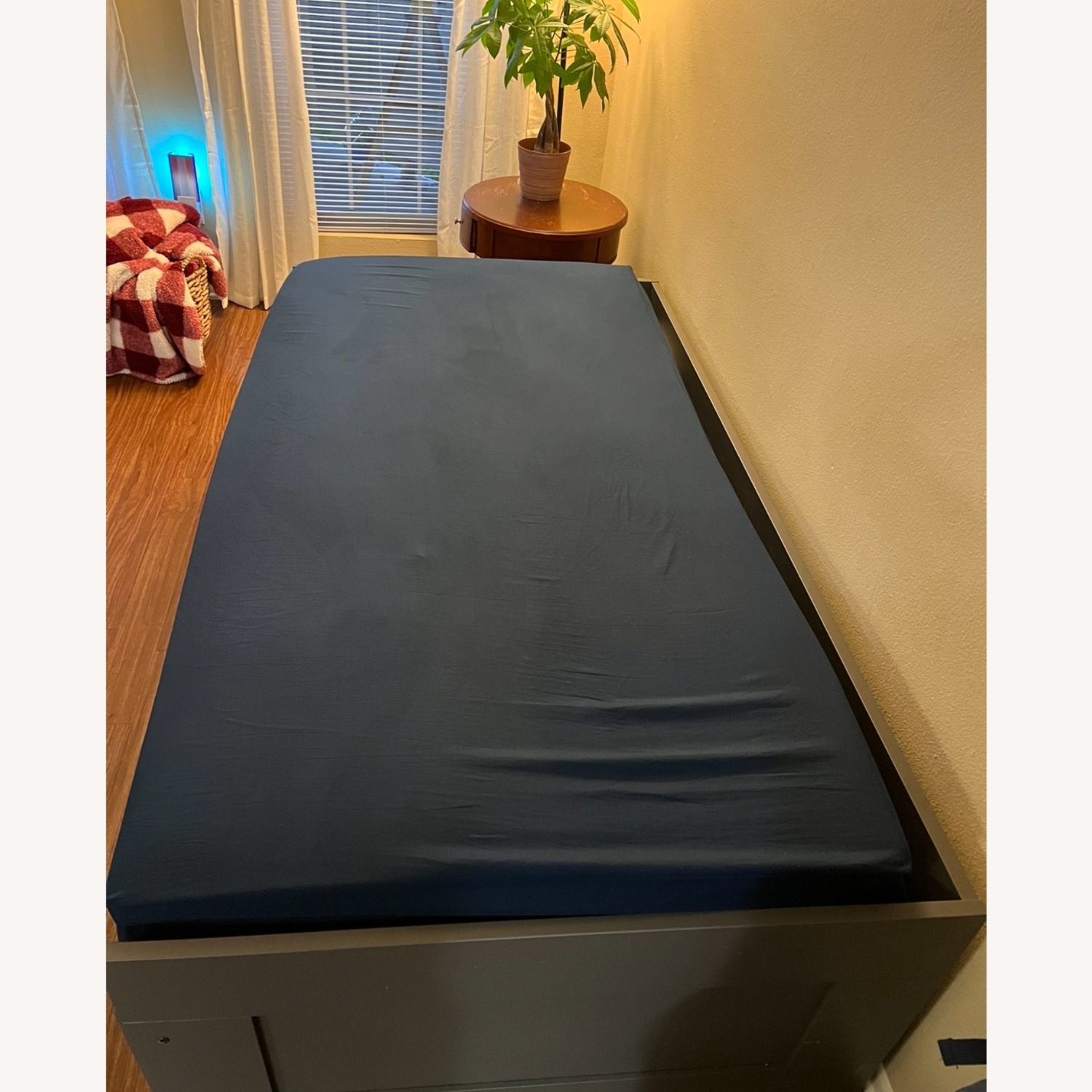 IKEA BRIMNES Gray Daybed - image-3