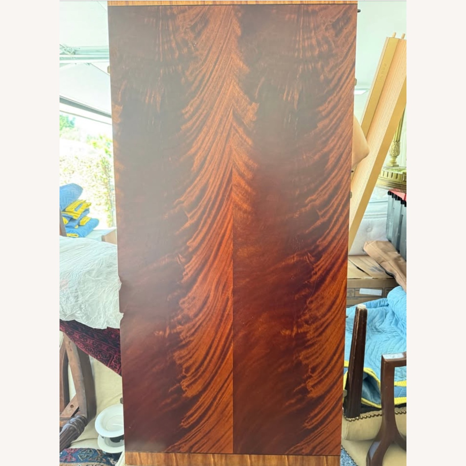 Ethan Allen Mahogany Pedestal Dining Table - image-11