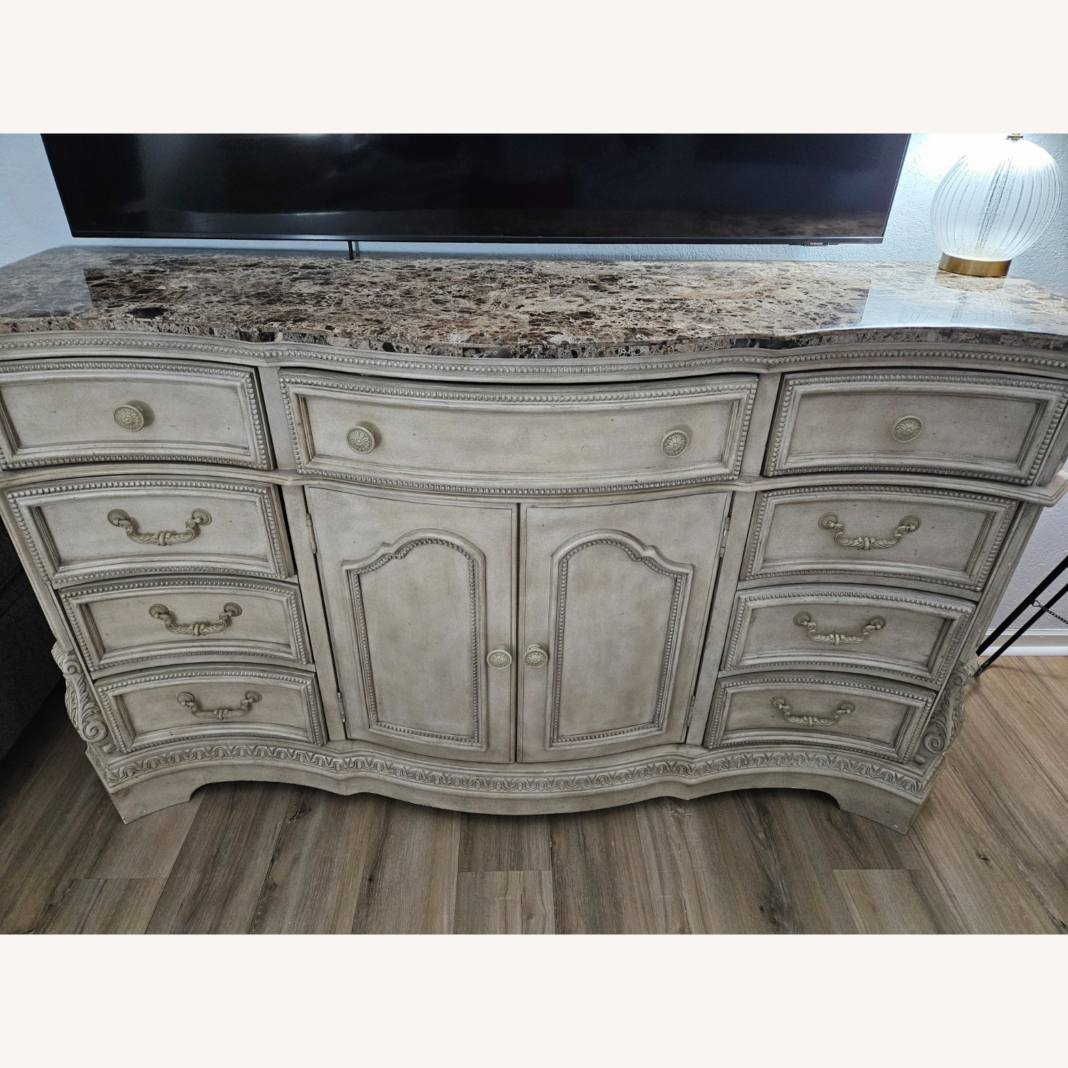 Ashley Furniture Dresser With Mirror - image-4