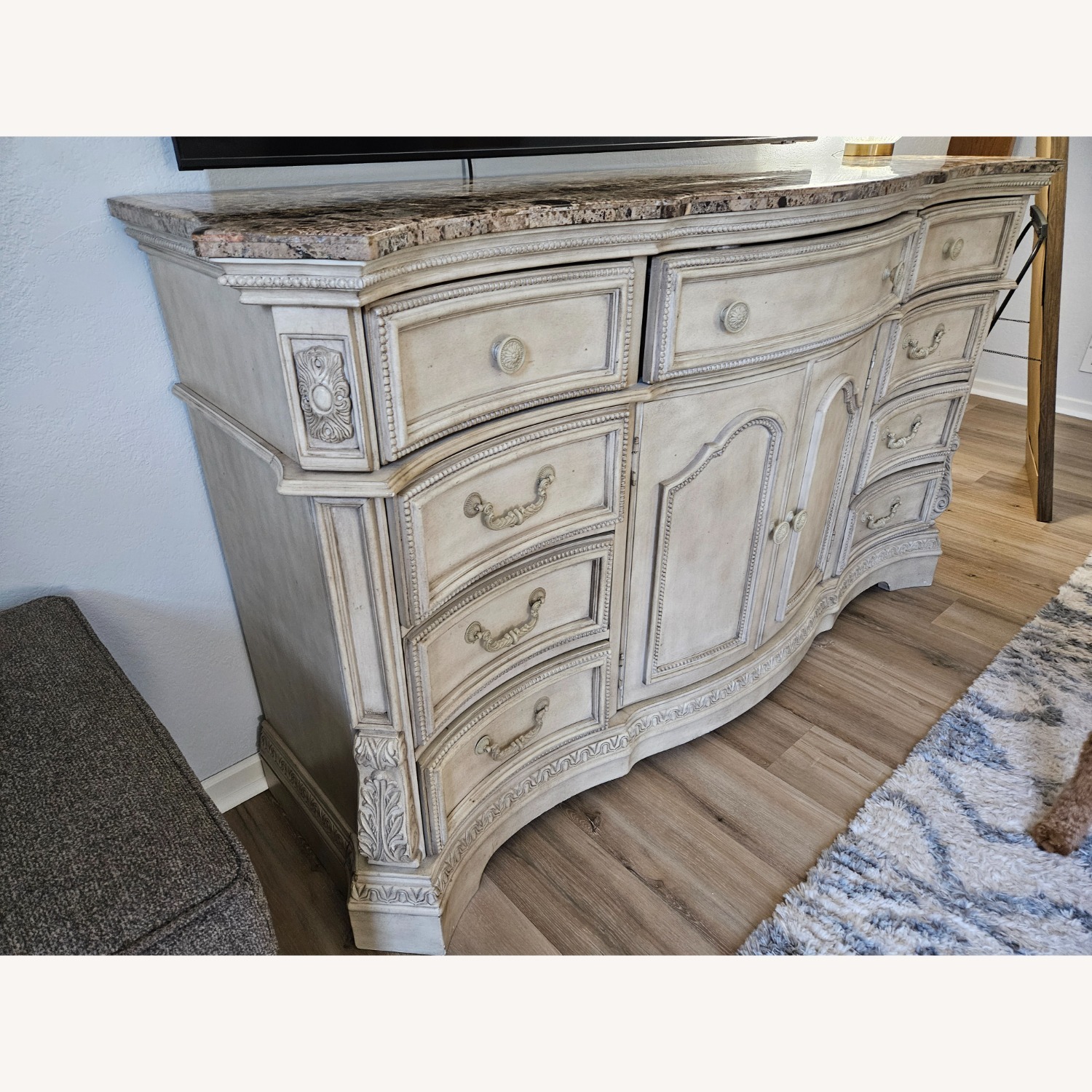 Ashley Furniture Dresser With Mirror - image-2