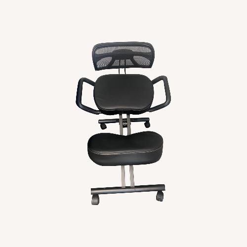Used Kneeling Chair for sale on AptDeco