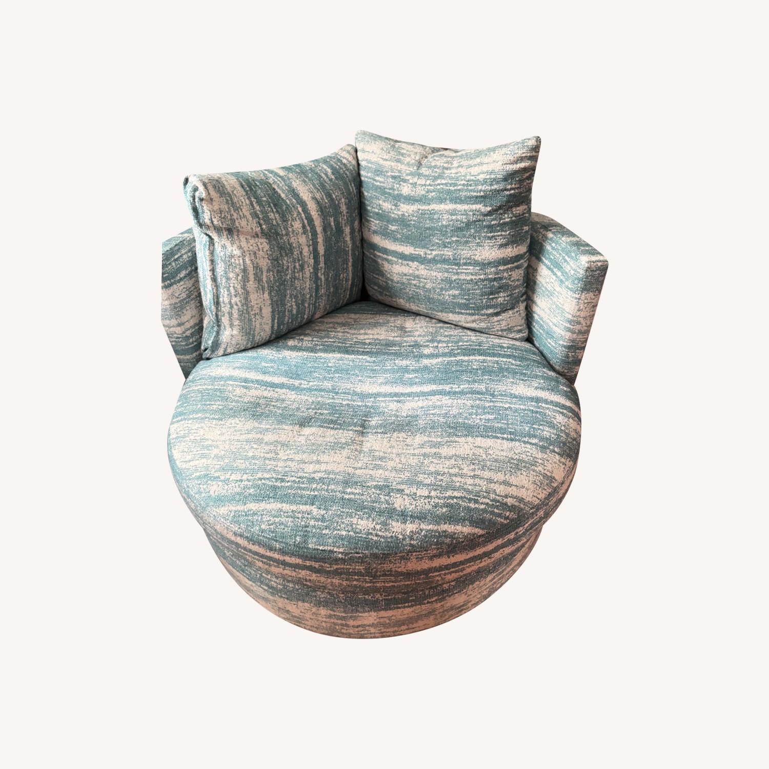 Bloomingdale’s Comfy Seat for Small Spaces  - image-0