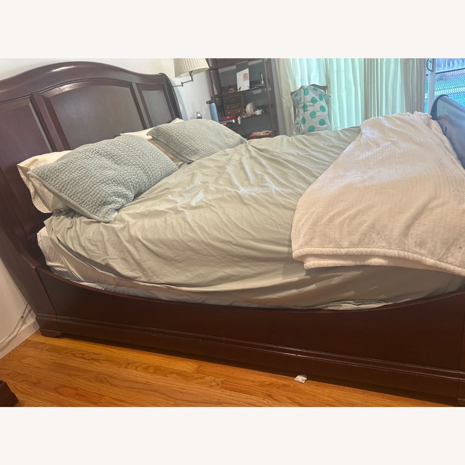 Pennsylvania House King Size Bed Frame - image-2