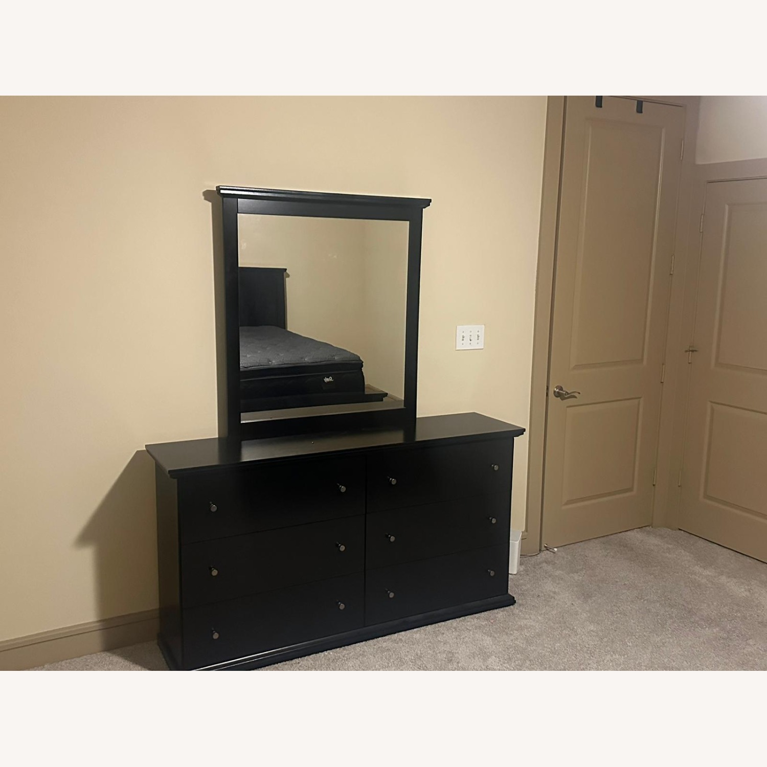 Ashley Furniture Maribel 6 Drawer Dresser and Mirror - image-2