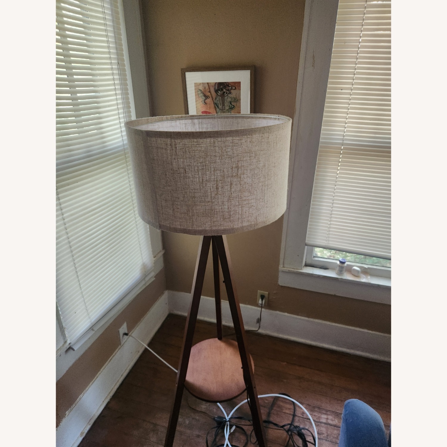 Modern Floor Lamp - image-4