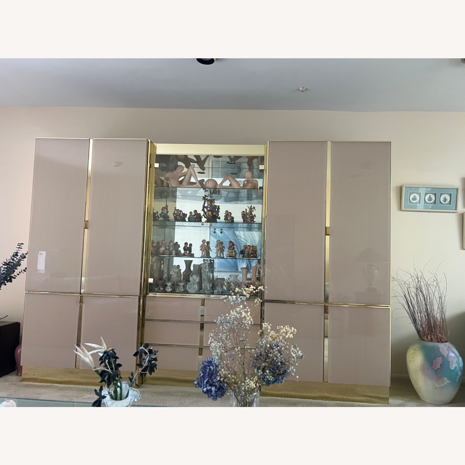 Contemporary Wall Unit - image-2