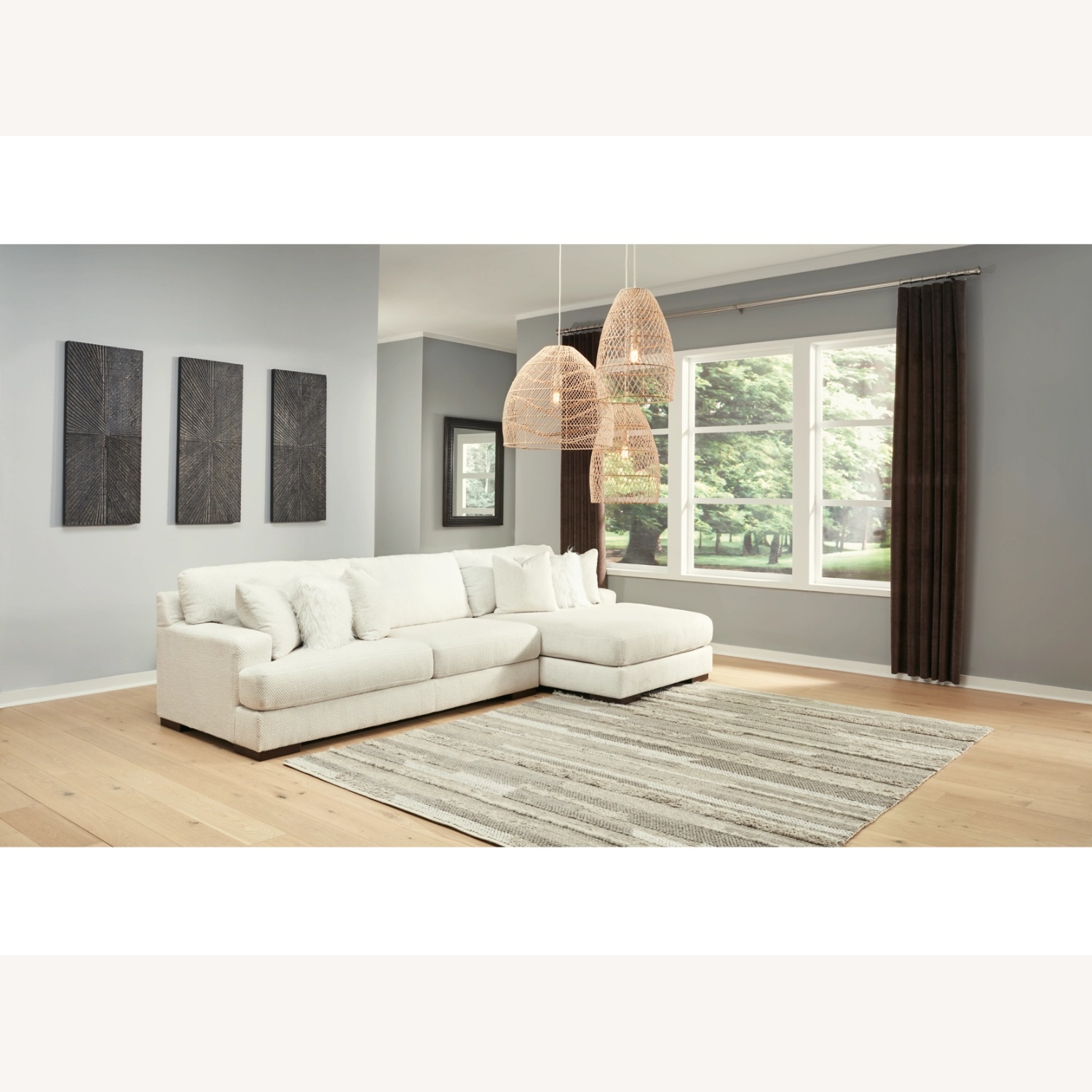 Ashley Zada Couch - image-4