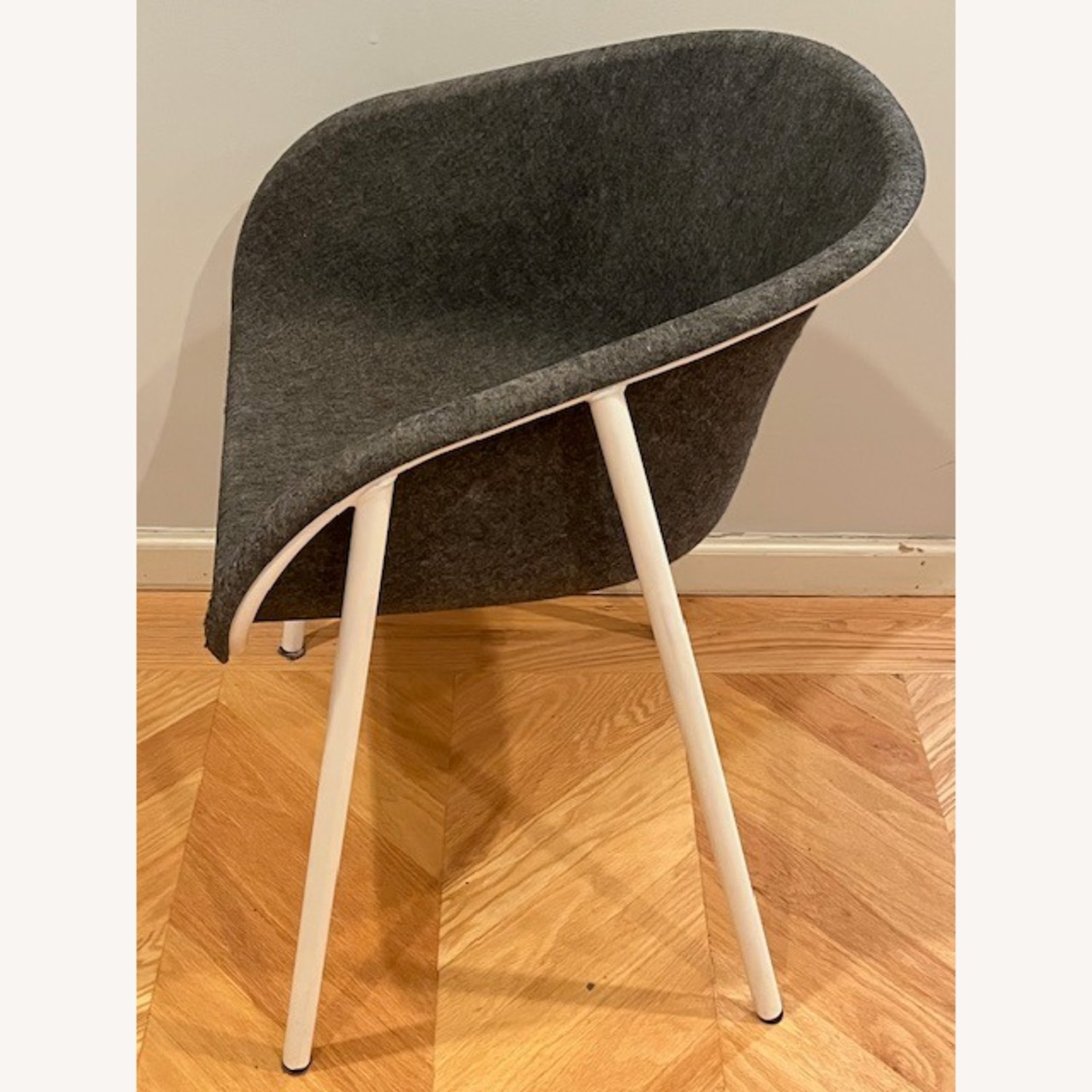 Designer Armchair - image-2