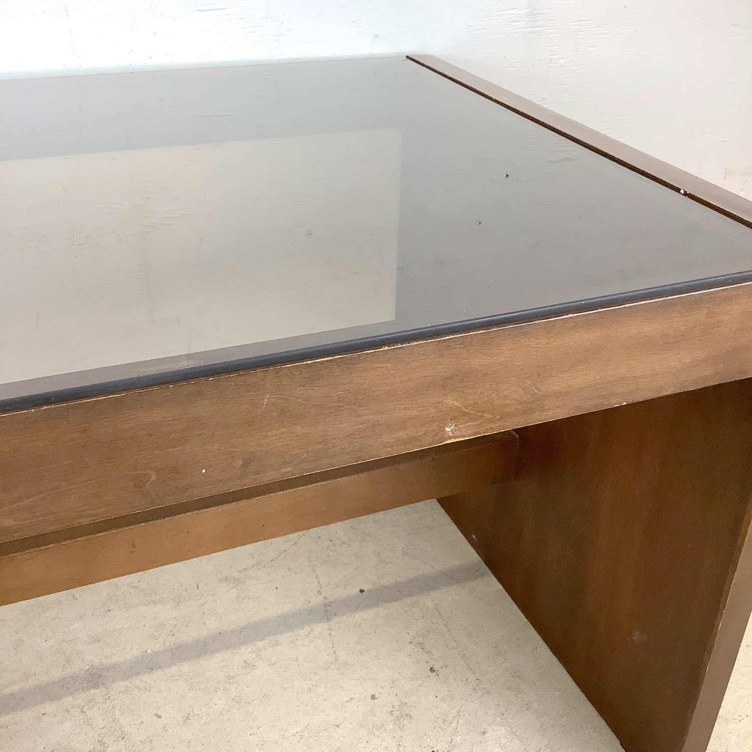 Pair Vintage End Tables - image-10