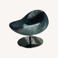Blue Buffalo Leather Swivel Chair