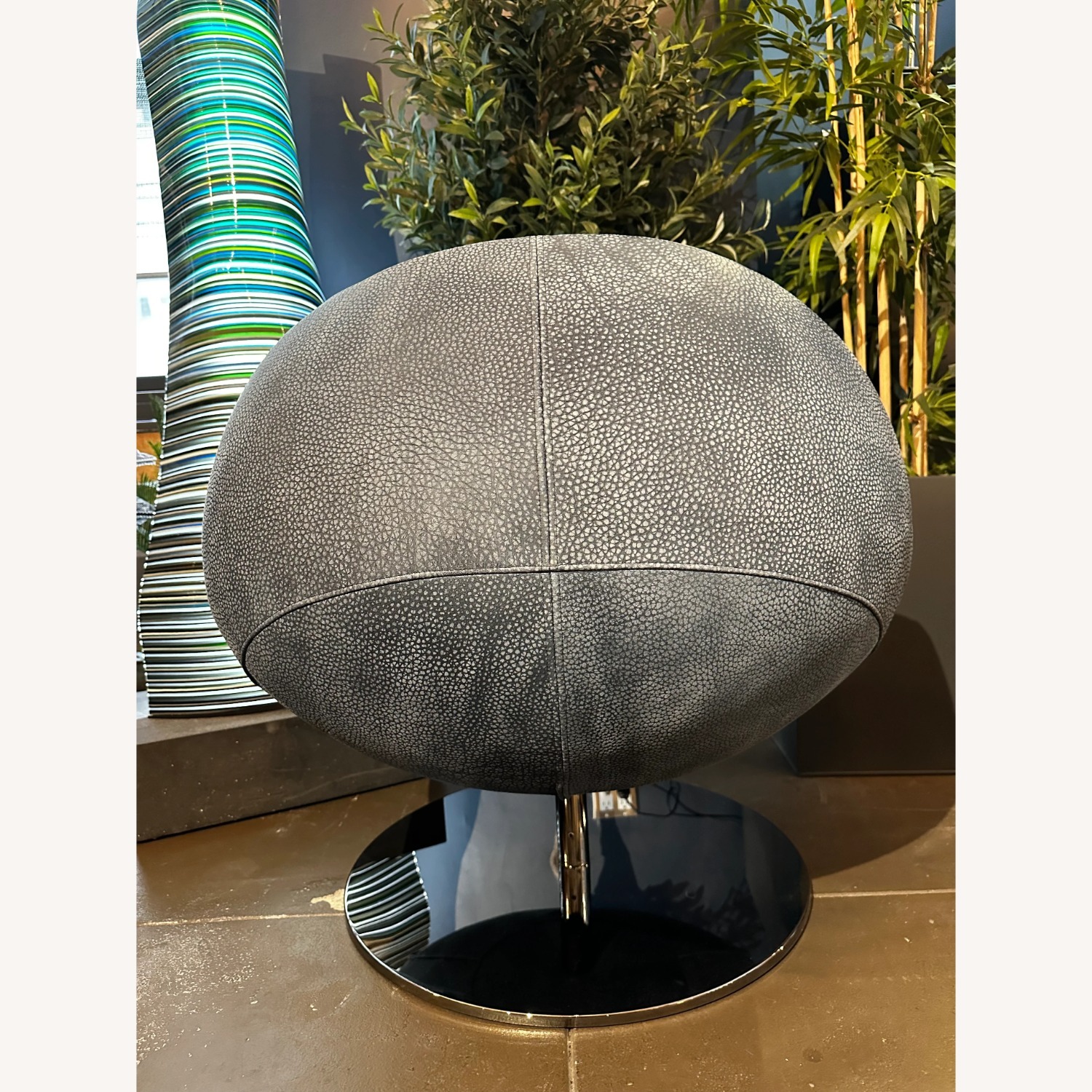 Blue Buffalo Leather Swivel Chair - image-3