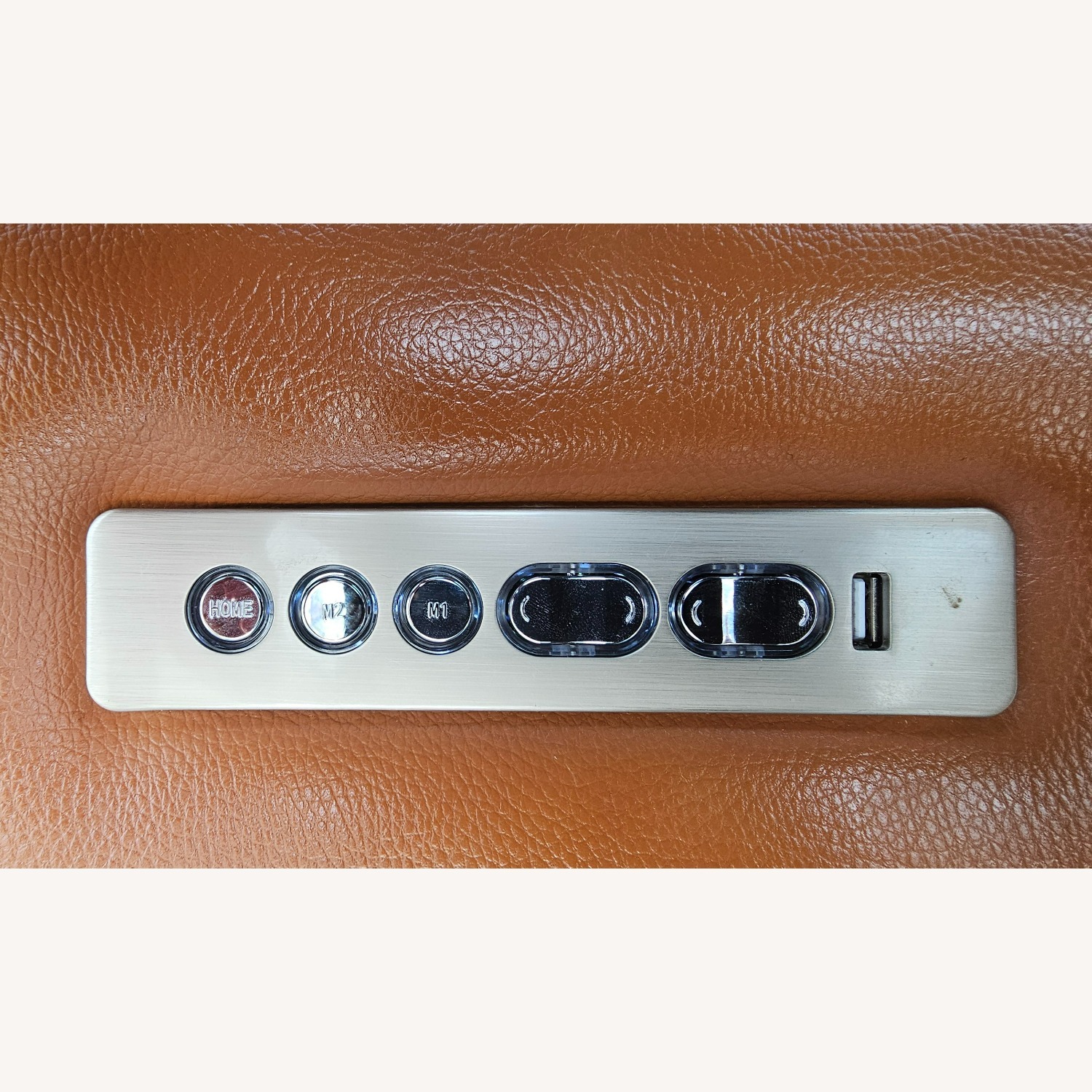 Modani Thompson Power Motion Sectional Sofa - image-9