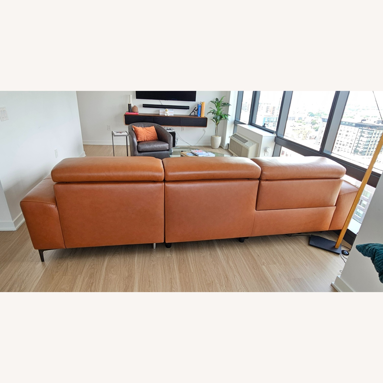 Modani Thompson Power Motion Sectional Sofa - image-5